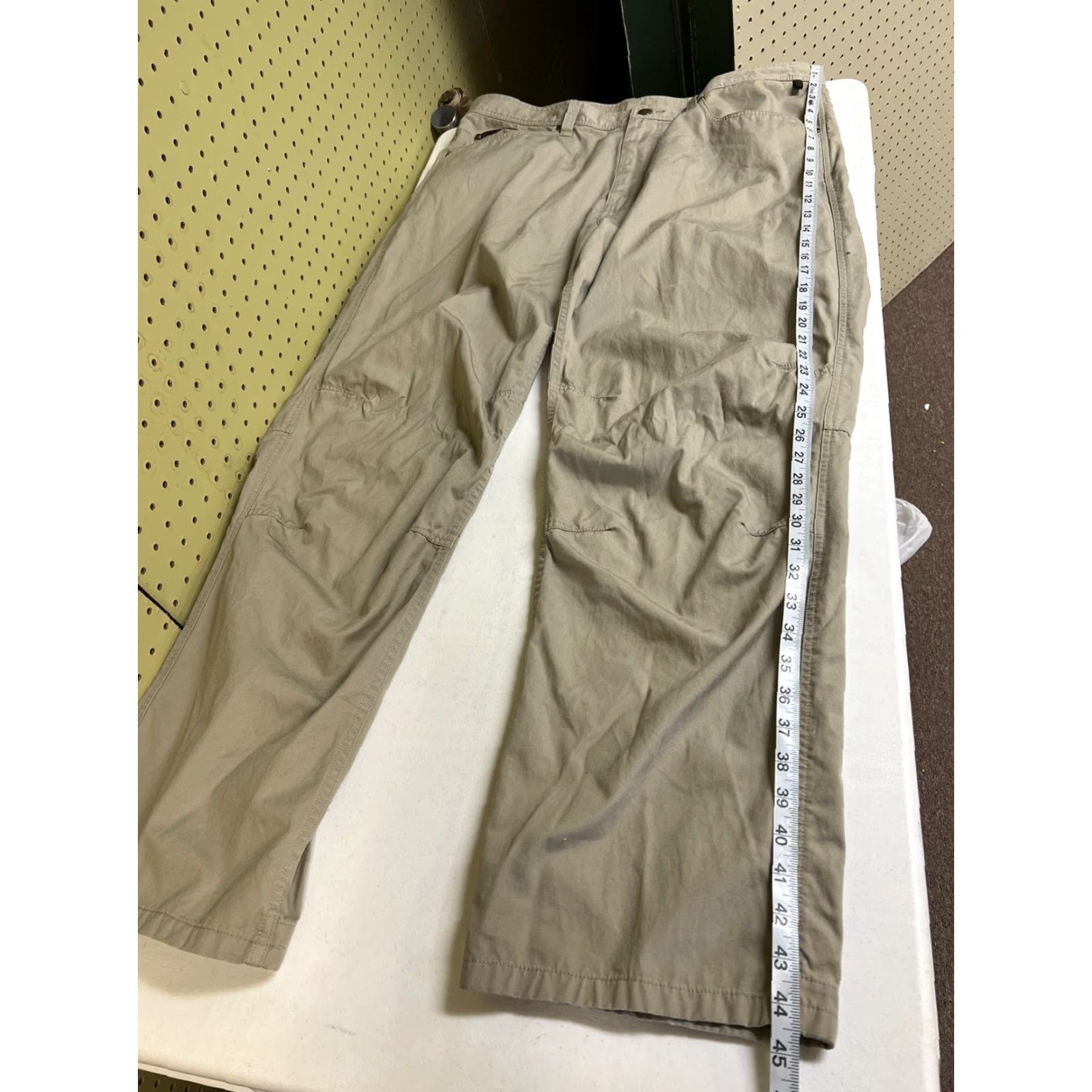 Vintage TravelSmith Mens Pants - Cotton, Tan, 40x32, Gussetted Knees, Flat Front, Zip, Relaxed Fit, Travel Style, Regular Inseam 32, Brown, Men Size US 40 / EU 56 - 8 Thumbnail