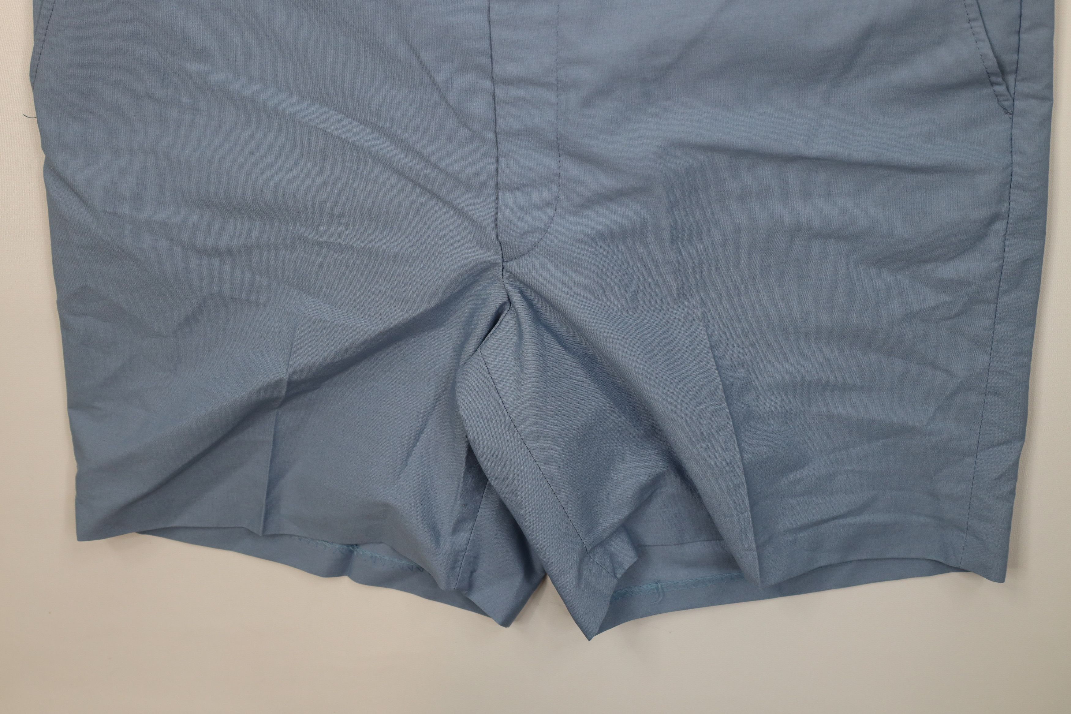 Vintage Vintage 70s Streetwear Above Knee Chino Shorts Light Blue Size US 34 / EU 50 - 4 Thumbnail