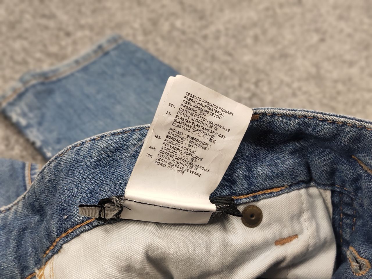 Dsquared2 Vintage Dsquared2 distressed embroidered Straight W Jeans Size 36" / US 14 / IT 50 - 17 Thumbnail