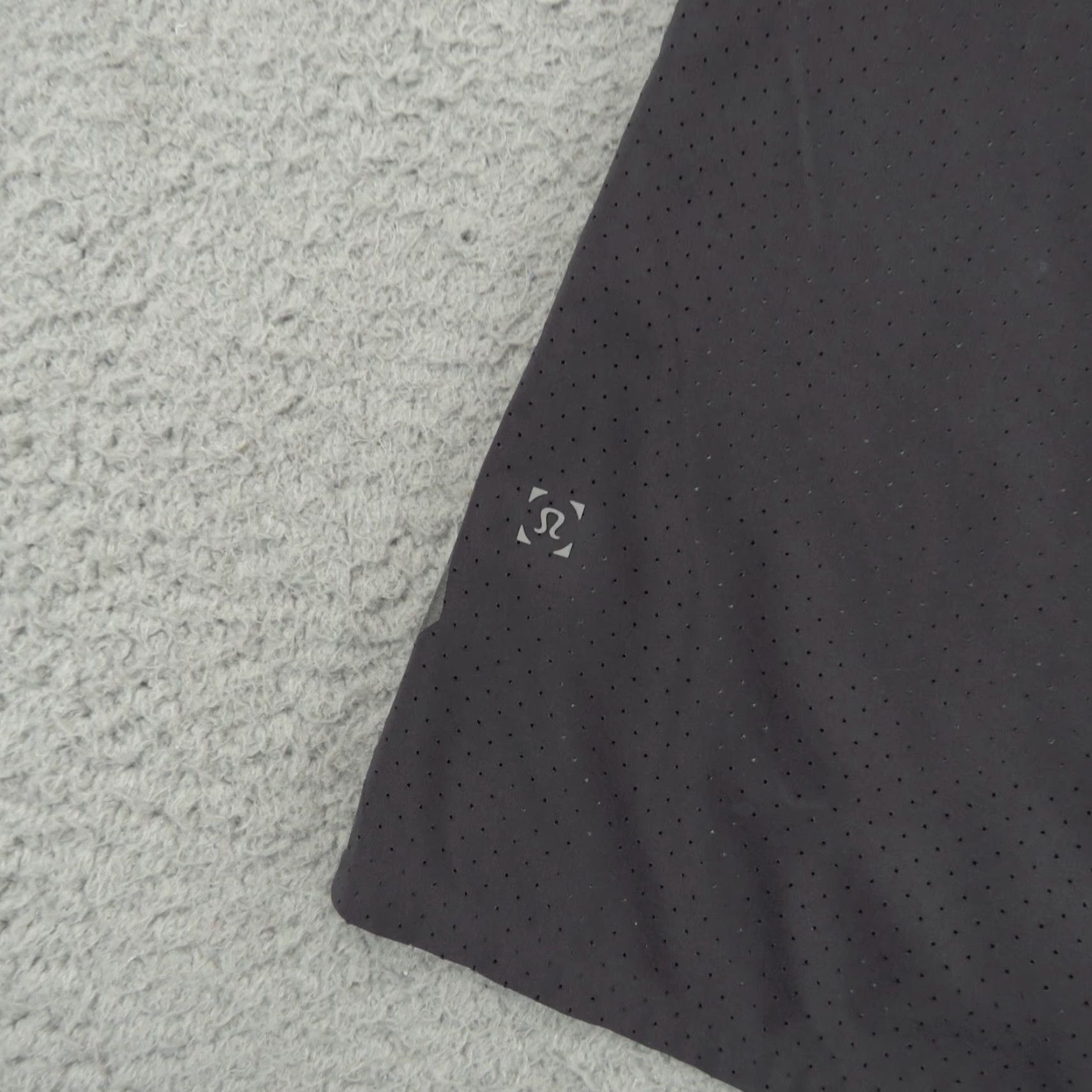 Lululemon Lululemon Shirt Mens Medium Mint Green Charcoal Gray Fast and Free Running Top Shirt Mens Medium Mint Green Charcoal Gray Fast and Free Running Top Size US M / EU 48-50 / 2 - 7 Thumbnail