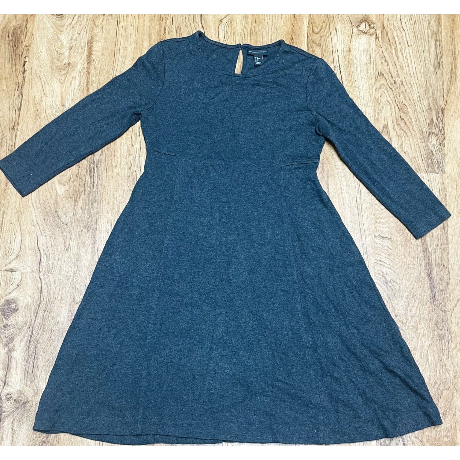 Vintage Adrienne Vittadini Dress Dark Gray 1/2 Sleeve Pullover Women’s XS Regular Short Sleeve Sheath Knit Rayon Polyester Wrinkle Resistant Size M / US 6-8 / IT 42-44 - 2 Thumbnail