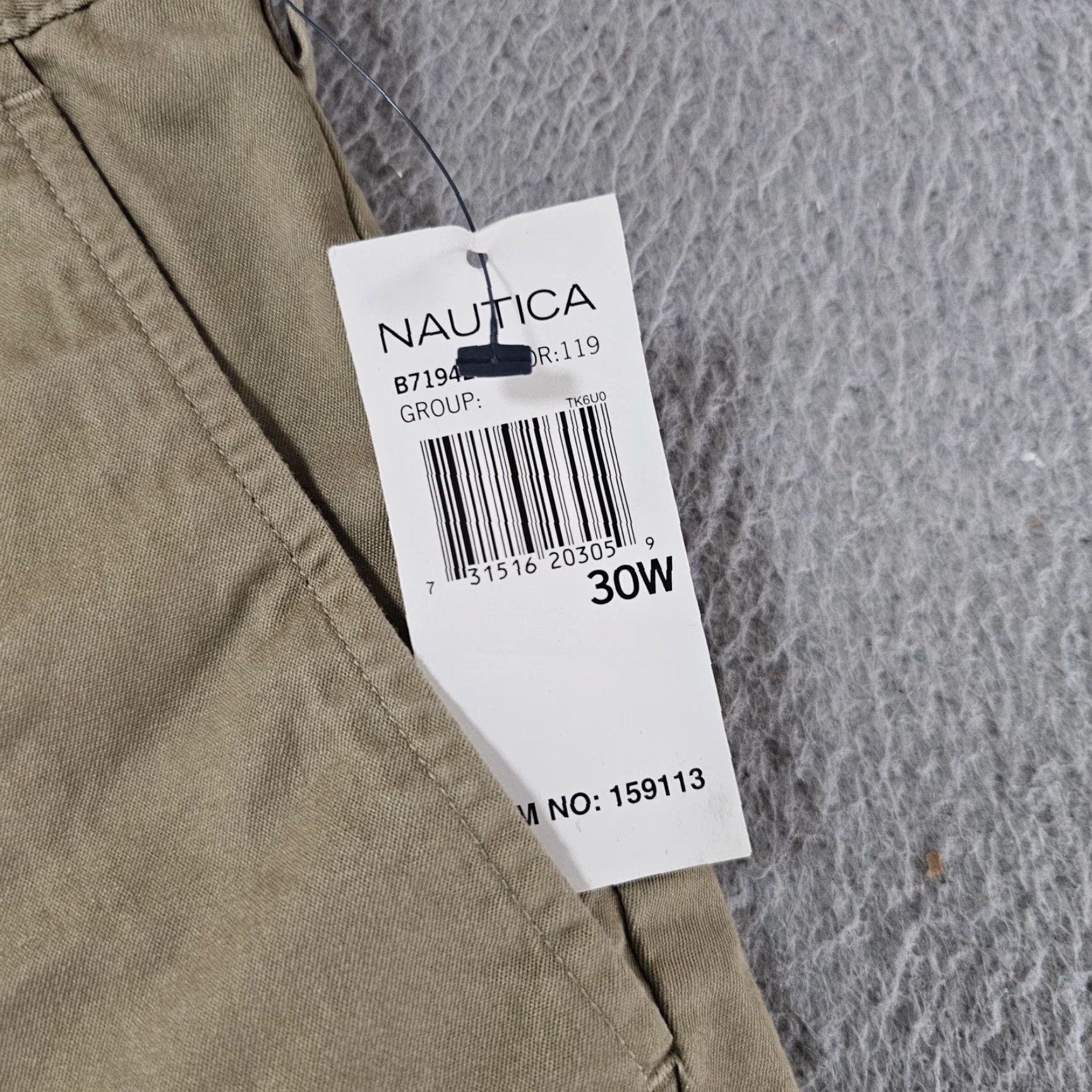 Nautica Nautica Clipper Shorts Mens 30 Beige Relax Fit Flat Front Chino New With Tags Size US 30 / EU 46 - 2 Thumbnail