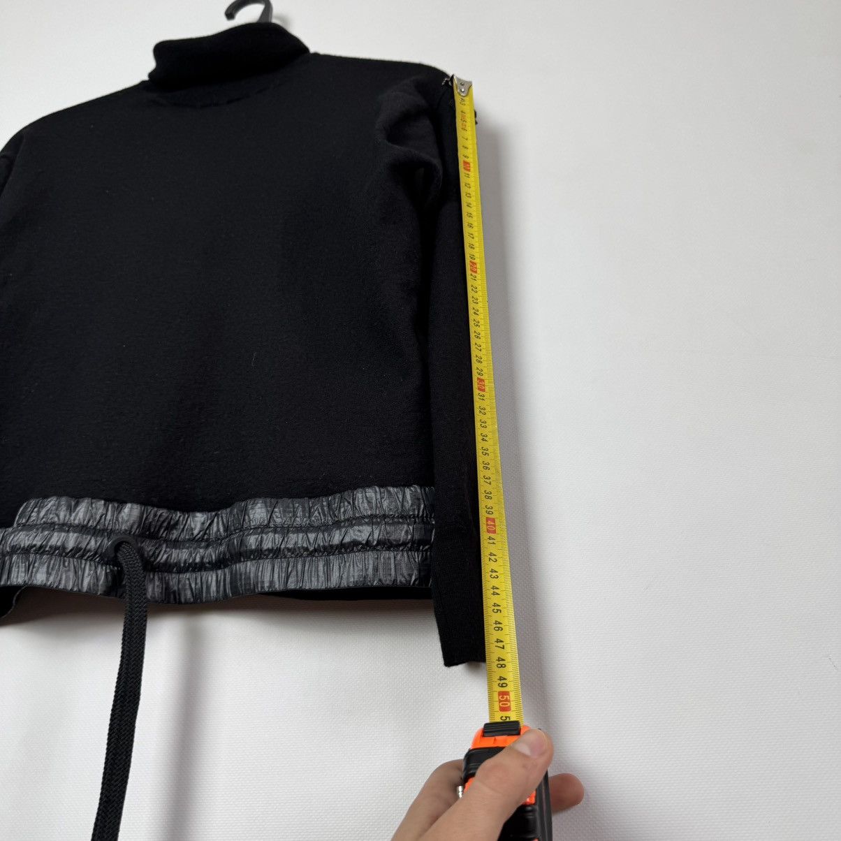 Moncler Grenoble Moncler Grenoble Turtleneck Knit Drawstring Hem Wool Sweater Size XS / US 0-2 / IT 36-38 - 15 Thumbnail