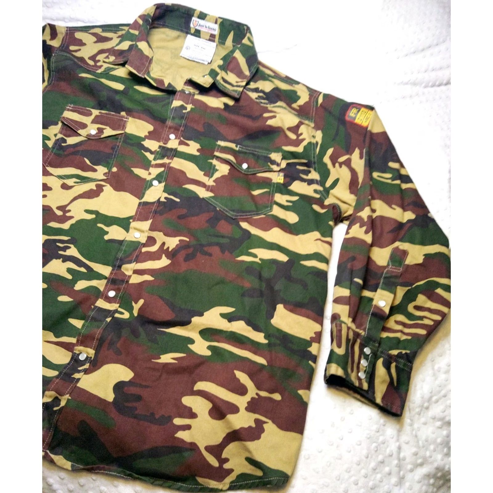 Vintage Just In Trend FR Camo Shirt 4XL Pearl Snap Flame Resistant Western Workwear Shirt Mens 4XL Camo Pearl Snap Western Workwear Regular Fit Cotton Twill Size US XXL / EU 58 / 5 - 2 Thumbnail