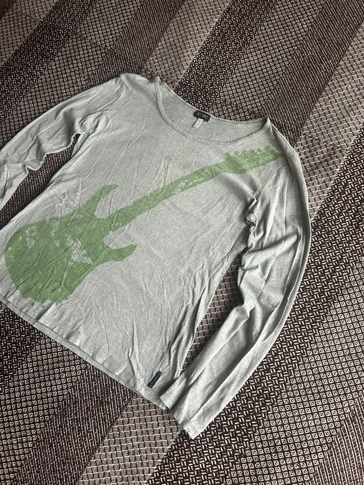 Armani Vintage Armani Jeans Guitar Graphic Print Y2K Unisex Size L Size US L / EU 52-54 / 3 - 2 Thumbnail