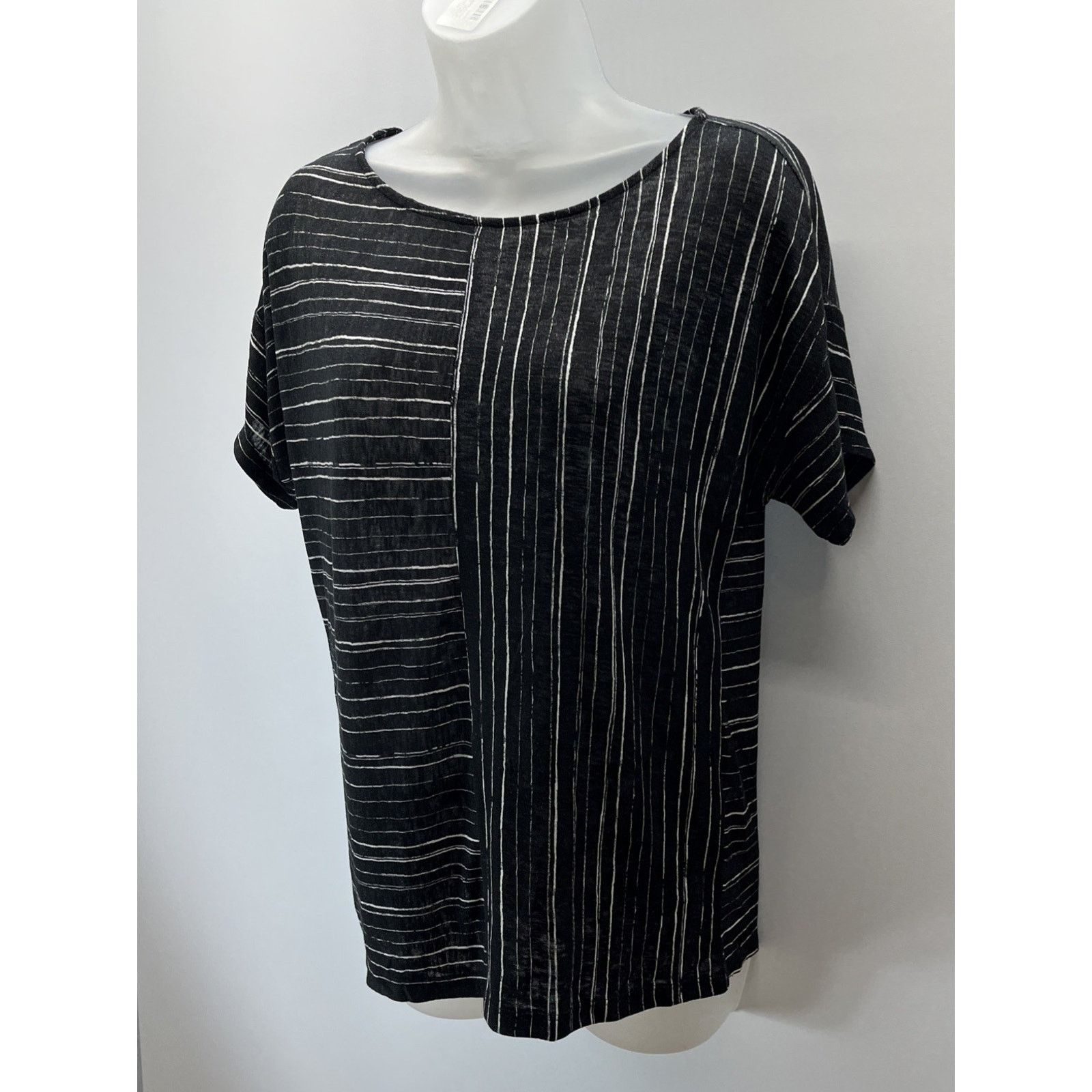Chicos Chico’s Tee Top Shirt 0 Black White Striped Scoop Neck S Size S / US 4 / IT 40 - 3 Thumbnail