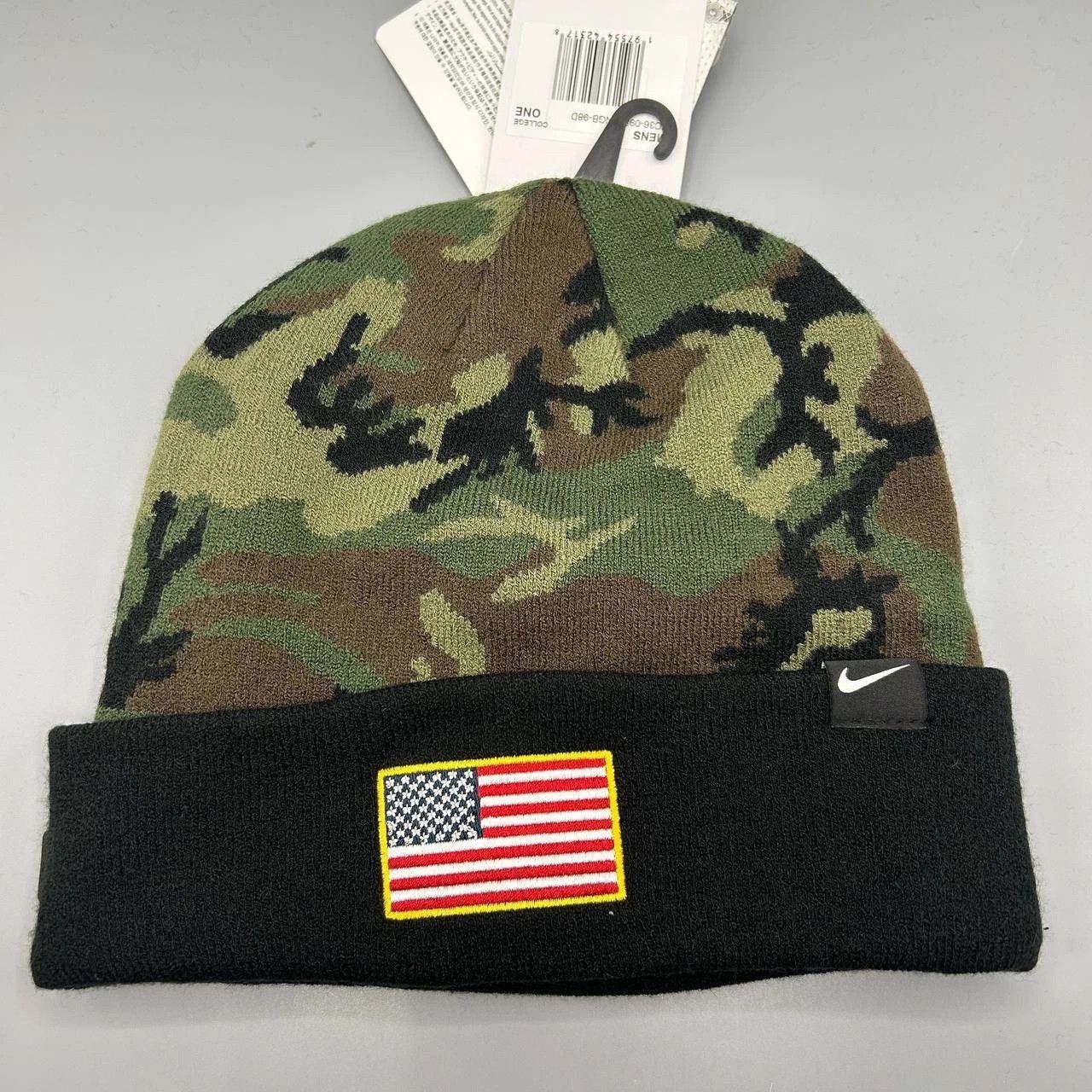 Nike Georgia Bulldogs x Nike Hat Men Camo Military Cuffed Beanie Size ONE SIZE - 1 Thumbnail