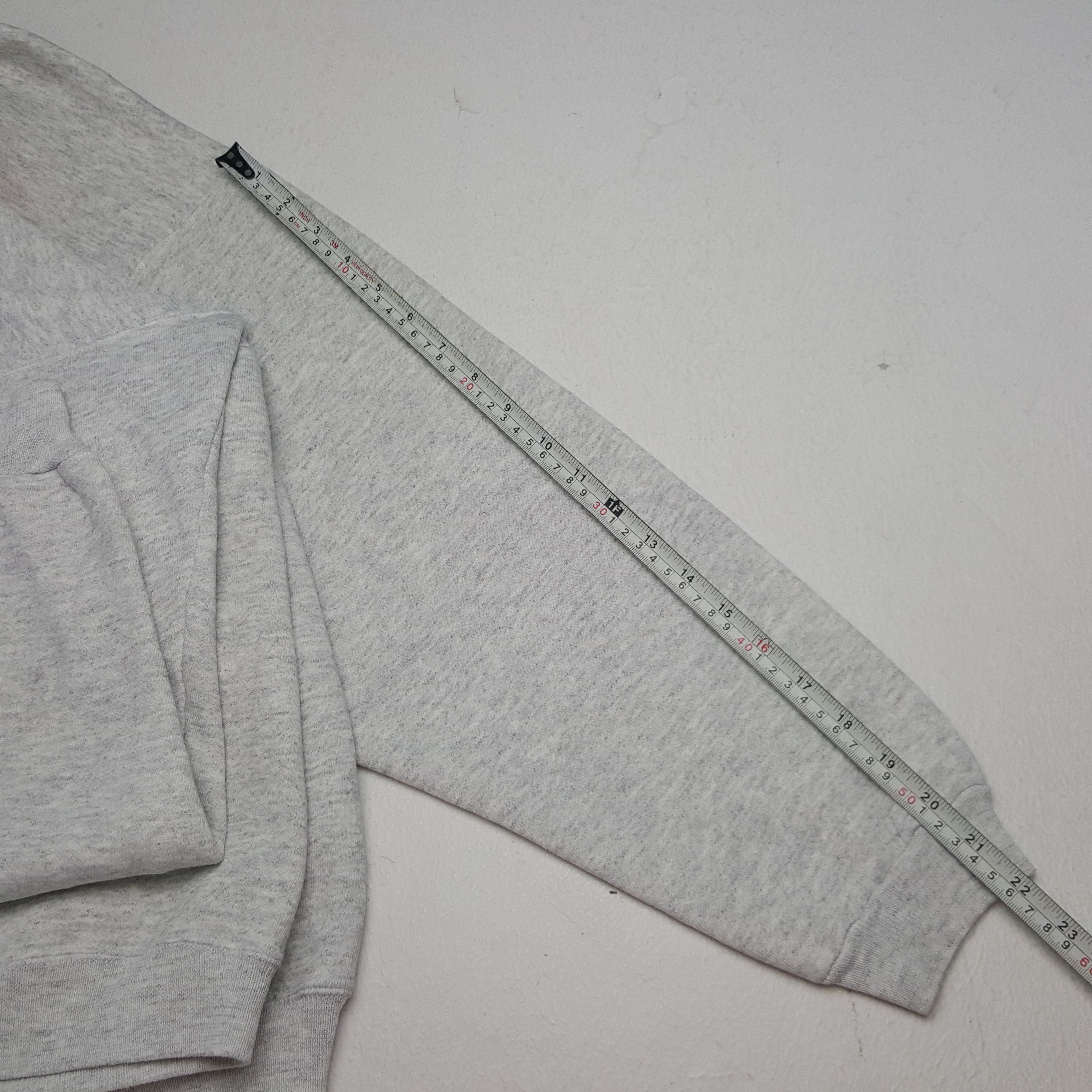 NFL × Vintage Vintage 90's Wisconsin Badgers Football Team NFL Sweatshirt Size US XL / EU 56 / 4 - 6 Thumbnail