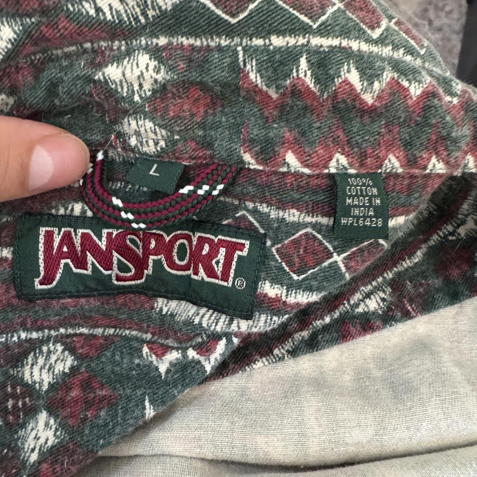 Jansport Vintage 90s Jansport Geometric Aztec Flannel Shirt L RARE Size US L / EU 52-54 / 3 - 3 Thumbnail
