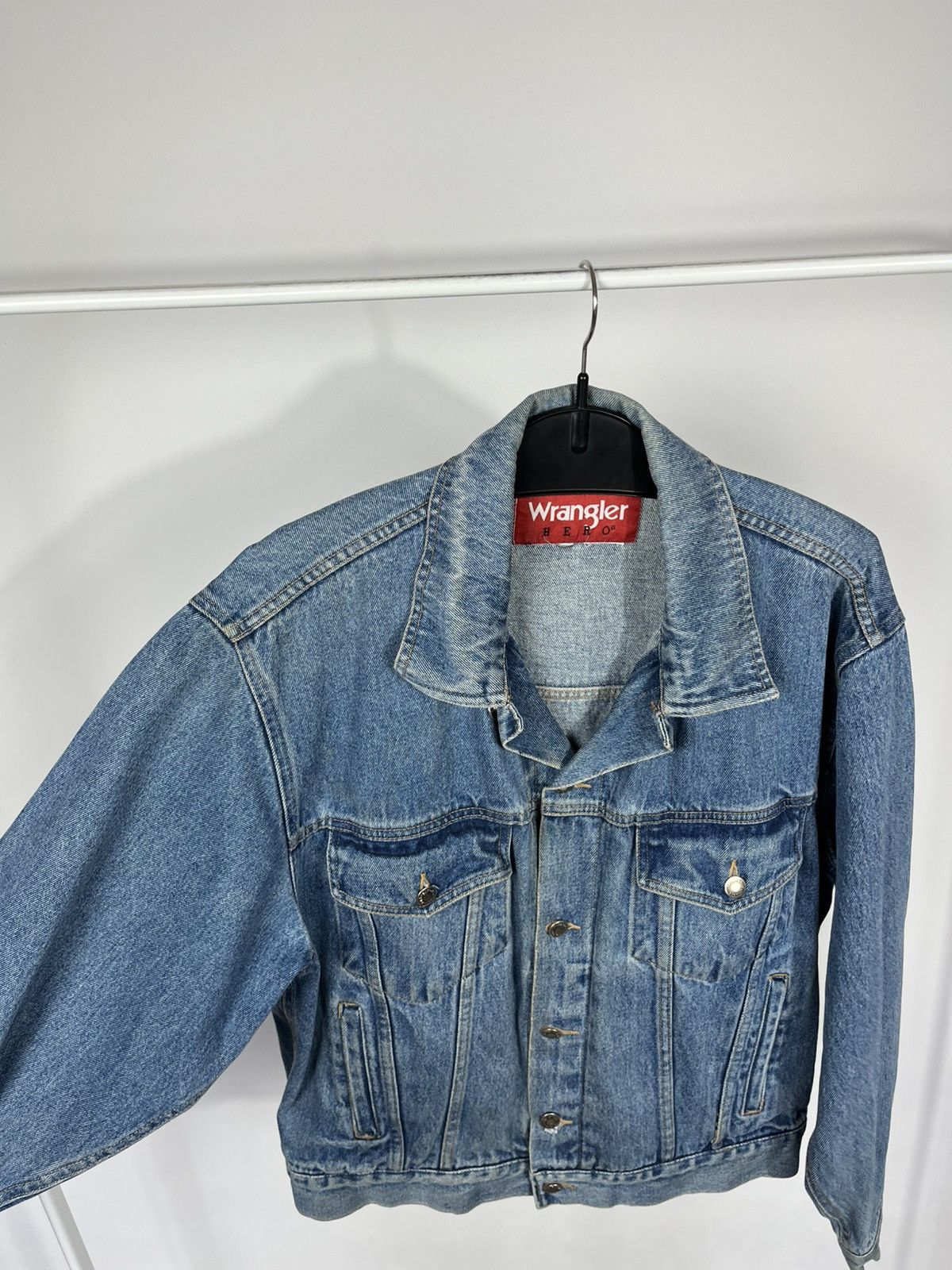 Wrangler Wrangler Hero Vintage Blue Denim Trucker Jacket Size US XL / EU 56 / 4 - 13 Thumbnail