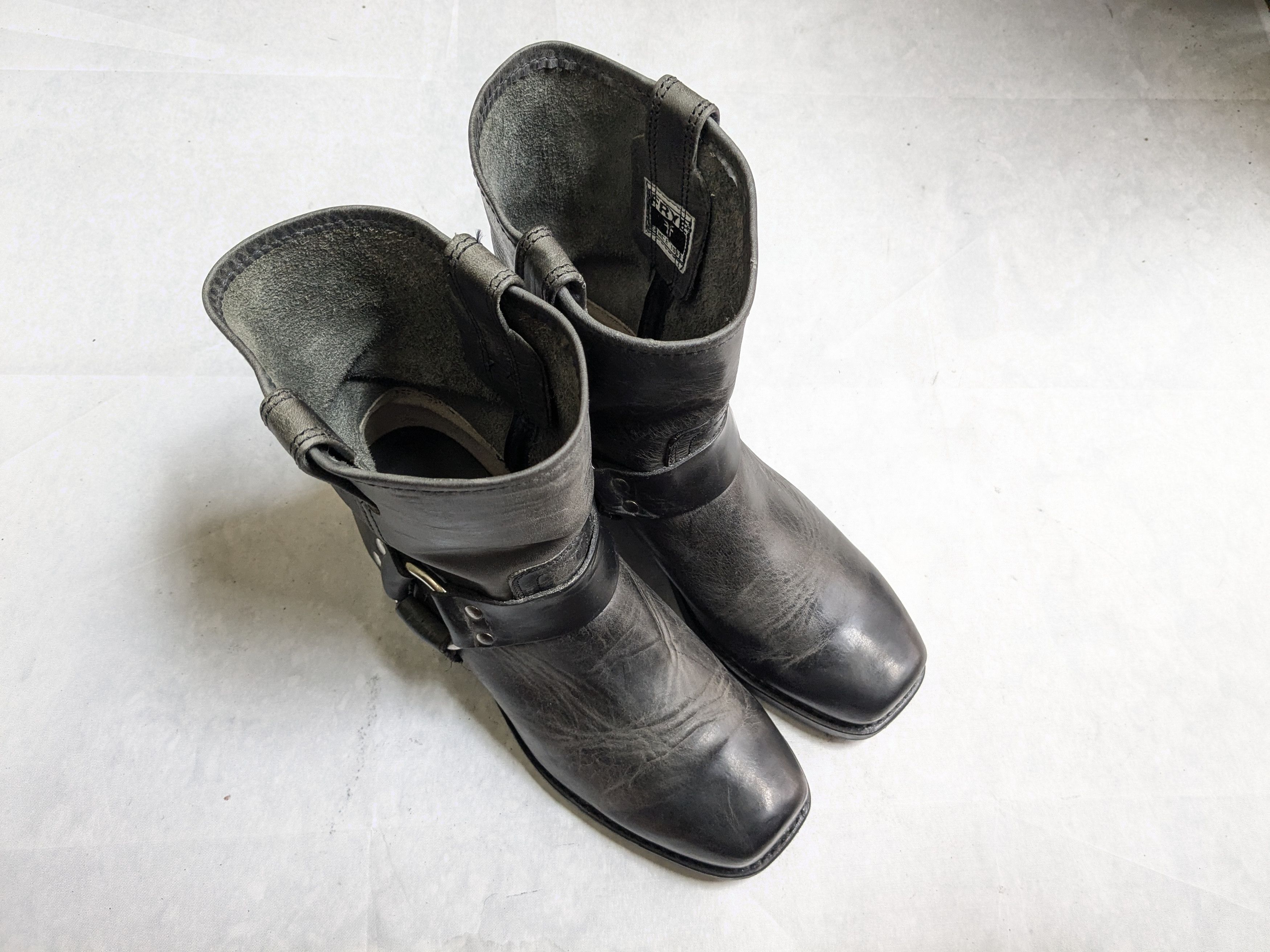 Frye Frye Harness Boots Black Leather 9 M Buckle Size US 9 / EU 42 - 4 Thumbnail