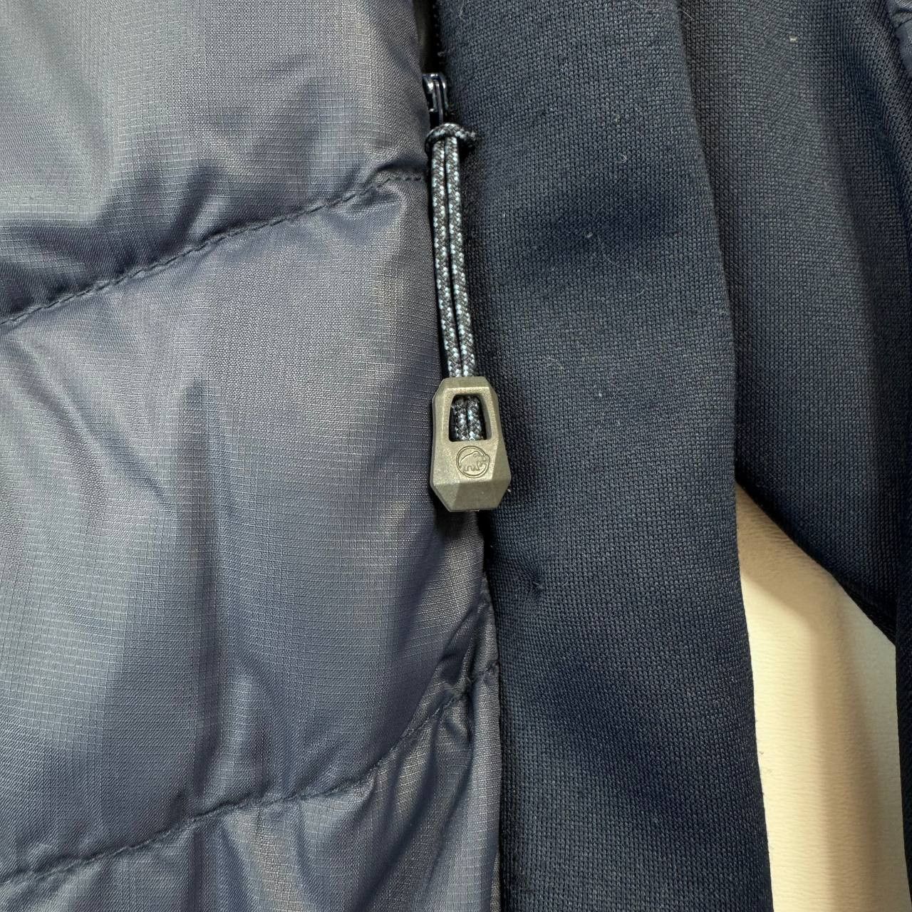 Mammut Mammut Womens Puffer Jacket Navy Pertex Microlight Down S Size S / US 4 / IT 40 - 8 Thumbnail