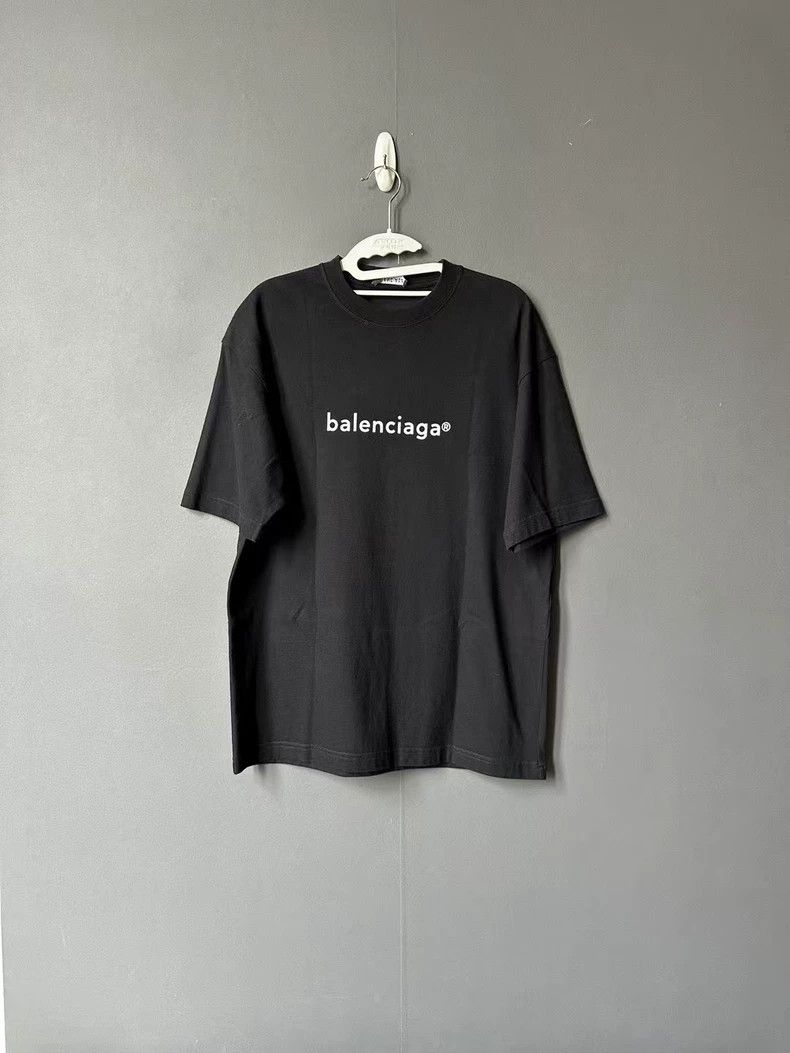 Balenciaga Balenciaga Black Letter Short Sleeve T-shirt Size US XXS / EU 40 - 1 Thumbnail
