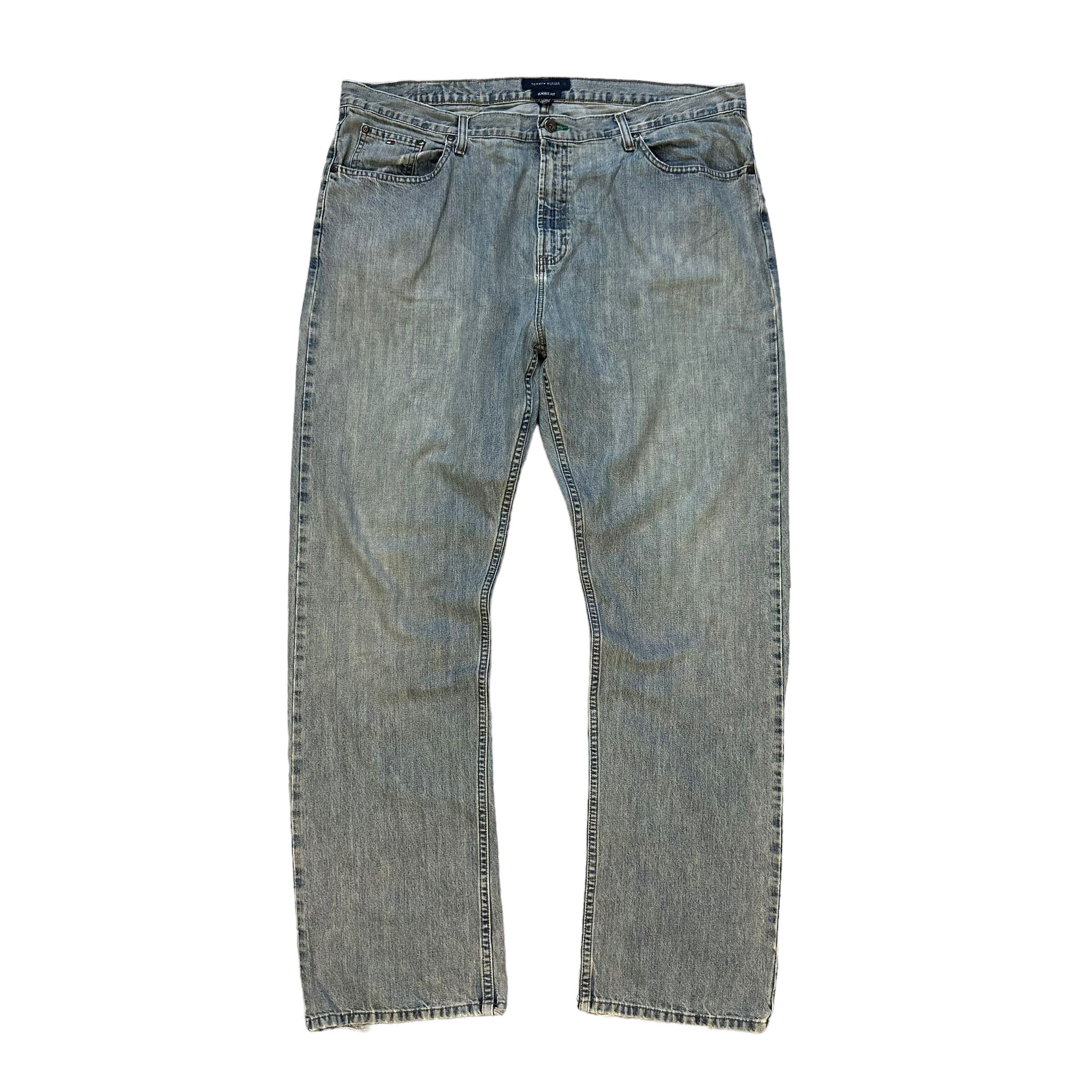 Tommy Hilfiger TOMMY HILFIGER CLASSIC FIT LIGHT WASH DENIM PANTS #7455-147 Size US 43 - 1 Thumbnail