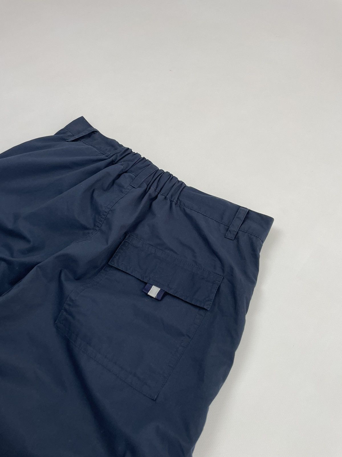 BMW 2000s Vintage BMW Williams F1 Shorts Size US 32 / EU 48 - 6 Thumbnail