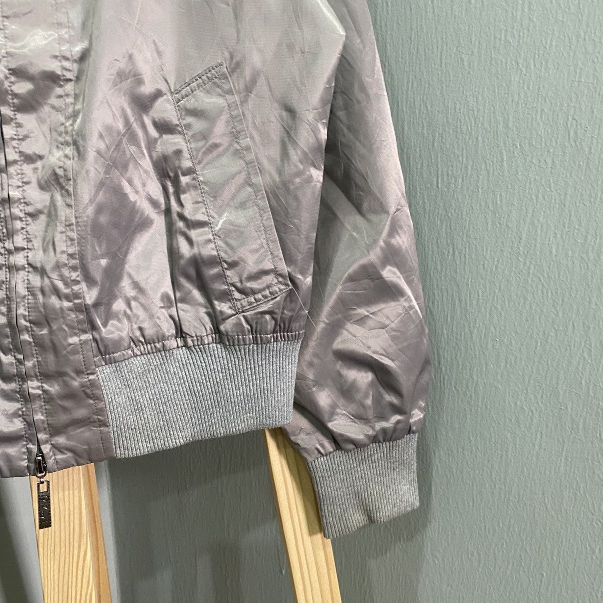 Burberry Archive Burberry MetallicGrey Equestrian Knight BomberJacket Size L / US 10 / IT 46 - 11 Thumbnail