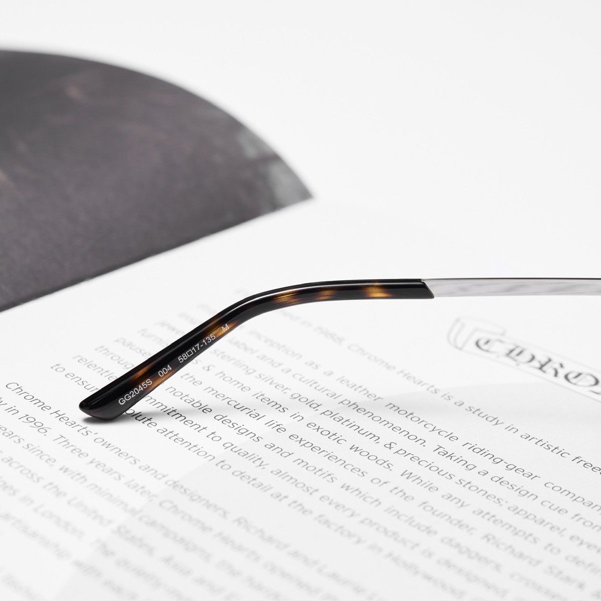 Gucci GUCCI GG2045S 004 SUNGLASSES Size ONE SIZE - 5 Thumbnail