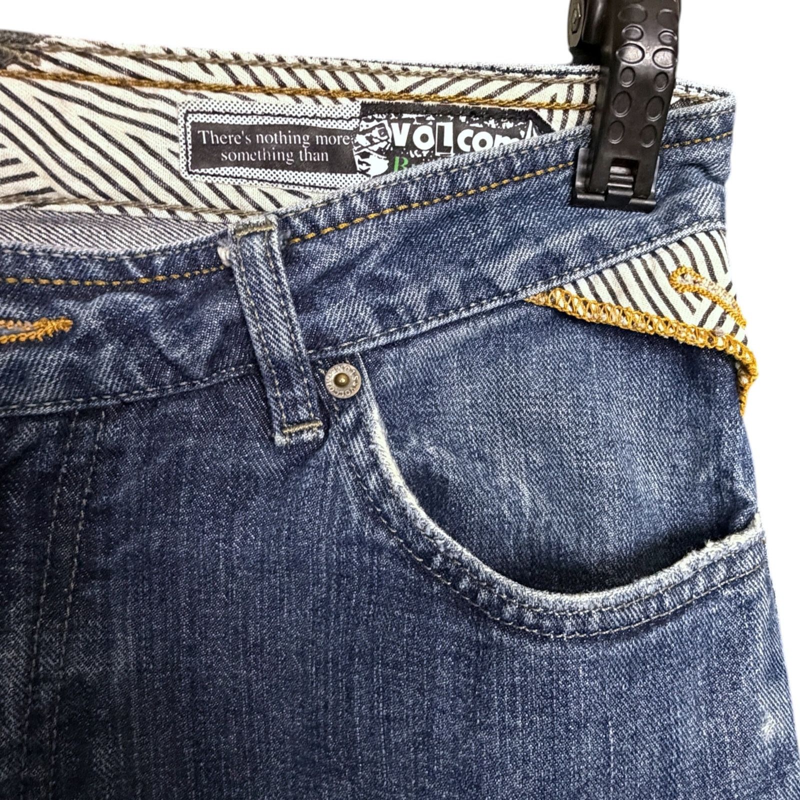 Volcom Vtg Genuine Volcom Mens 32x32 Boardwear Jeans Straight Leg Size US 32 / EU 48 - 7 Thumbnail