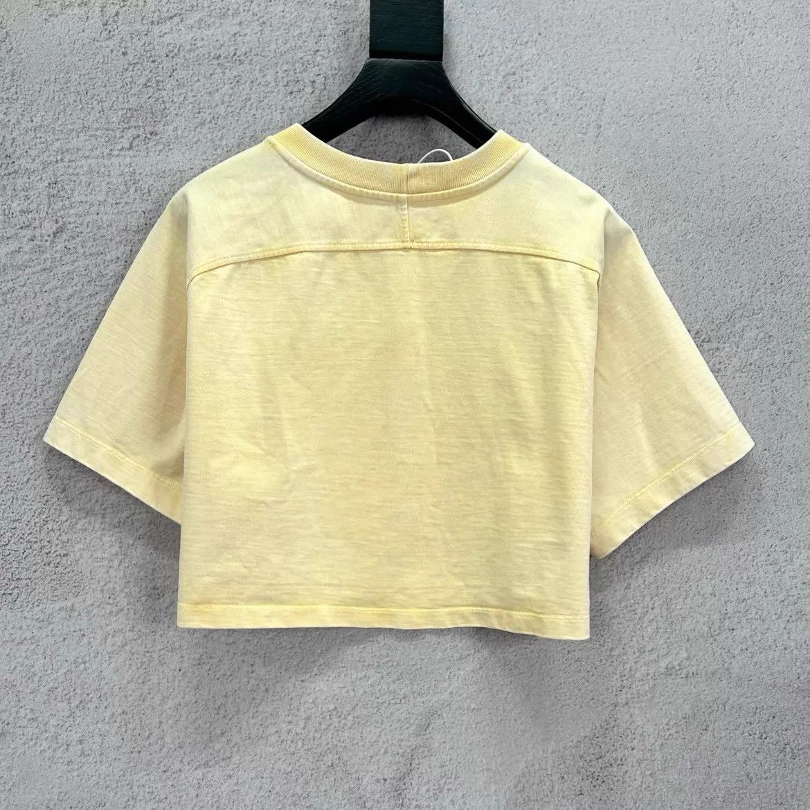 Louis Vuitton LV logo chain print women's short yellow T-shirt Size S / US 4 / IT 40 - 2 Thumbnail