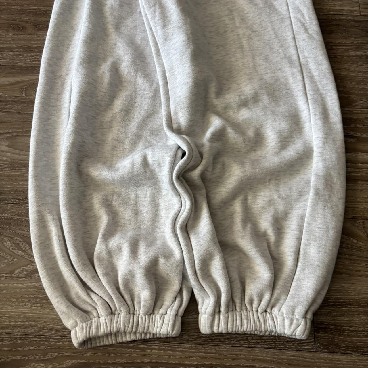 Vintage Crazy Vintage Y2K/200s Baggy Light Grey Skater Essential Sweatpants! Fits S Size 28" / US 6 / IT 42 - 5 Thumbnail