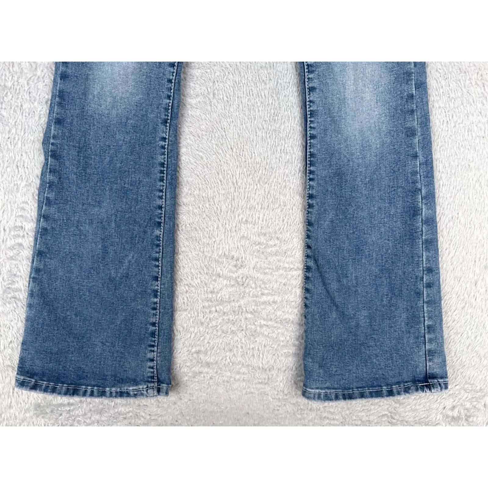 Shein Shein Jeans Women's Blue Denim Flare Mid Rise 23x30 5-Pocket Embroidered Cotton Blend Zip Zipper Blanket: N/A Size 26" / US 2 / IT 38 - 2 Thumbnail