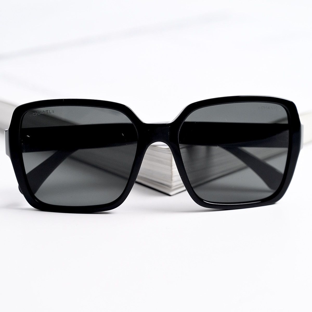 Chanel CHANEL 0CH5408 1026S4 SUNGLASSES Size ONE SIZE - 9 Thumbnail
