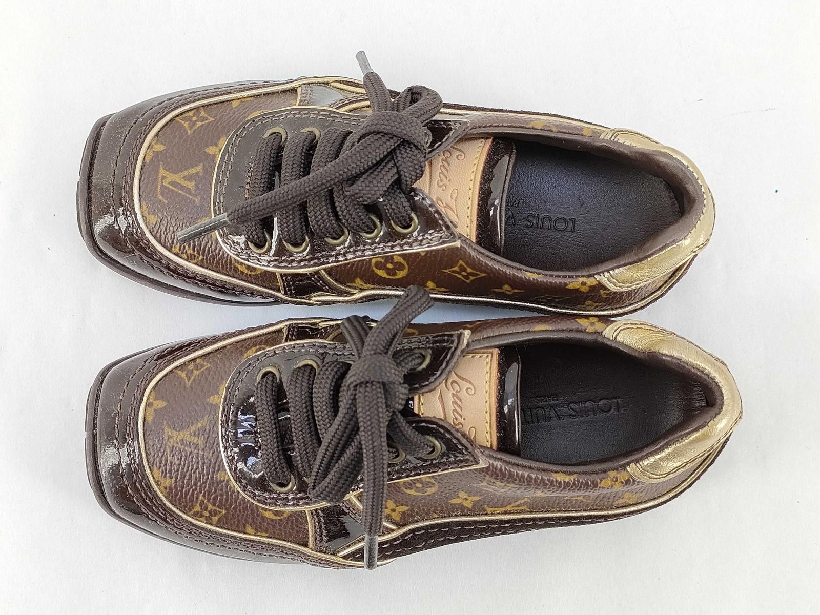 Louis Vuitton Kid's Louis Vuitton Monogram Sneakers Size US 5 / EU 37 - 2 Thumbnail