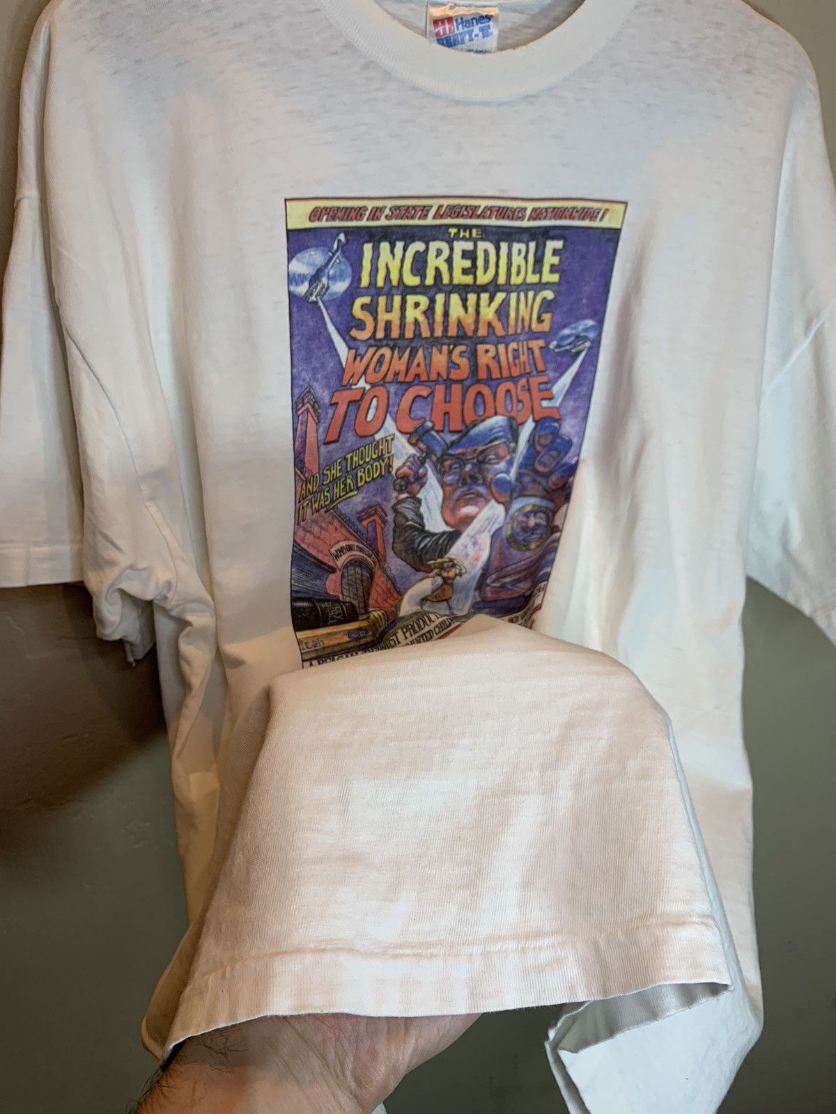Vintage RARE 90’s Incredible Shrinking Women’s Right To Choose Shirt Size US XL / EU 56 / 4 - 5 Thumbnail