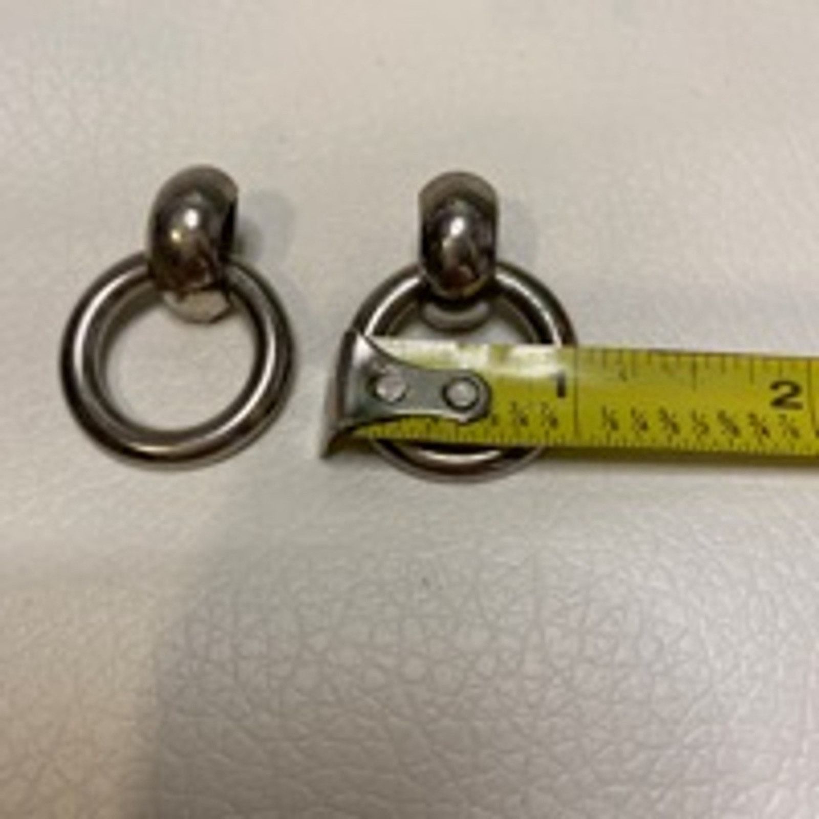 Vintage Vintage Silver Tone Hoop Drop Earrings Minimalist Dangle Size ONE SIZE - 4 Thumbnail