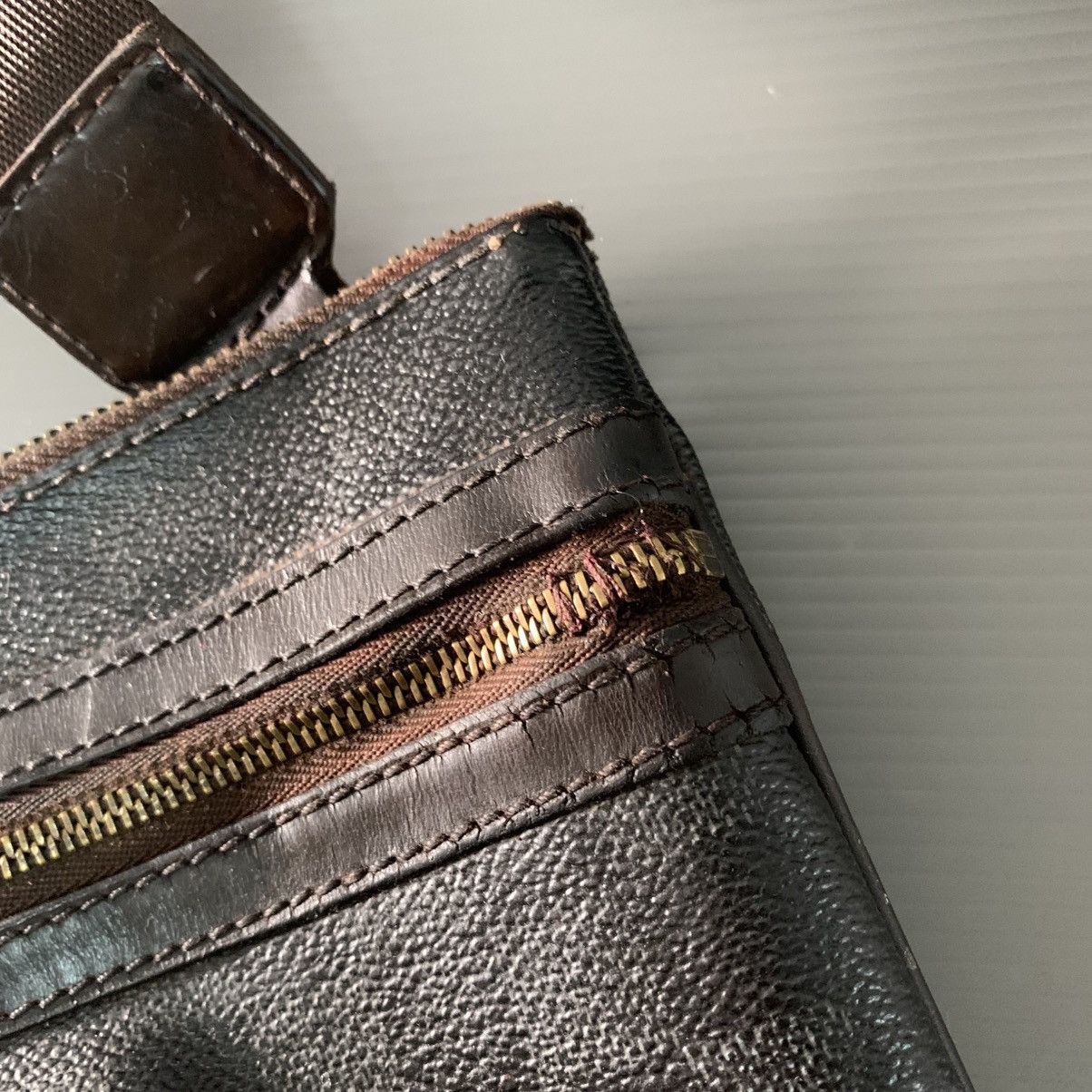 Louis Vuitton Louis Vuitton Damier Slingbag Size ONE SIZE - 4 Thumbnail