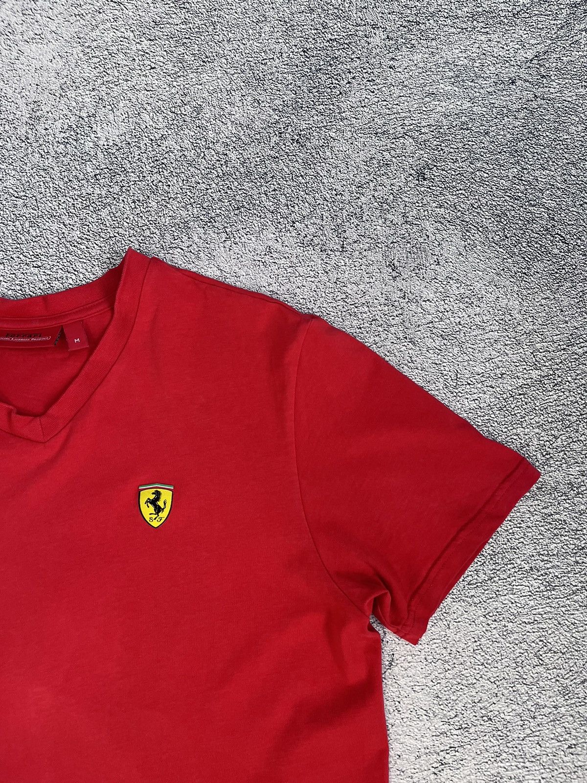 Ferrari × Vintage Ferrari Men’s T- Shirt Vintage Red V- Neck Official Product Size US M / EU 48-50 / 2 - 2 Thumbnail