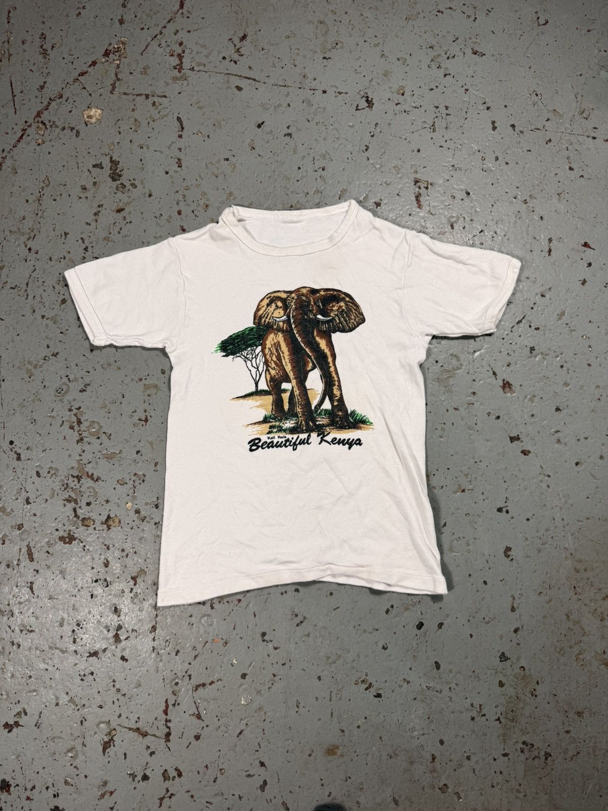 Vintage Vintage Kenya Elephant Baby Tee Size US S / EU 44-46 / 1 - 1 Thumbnail