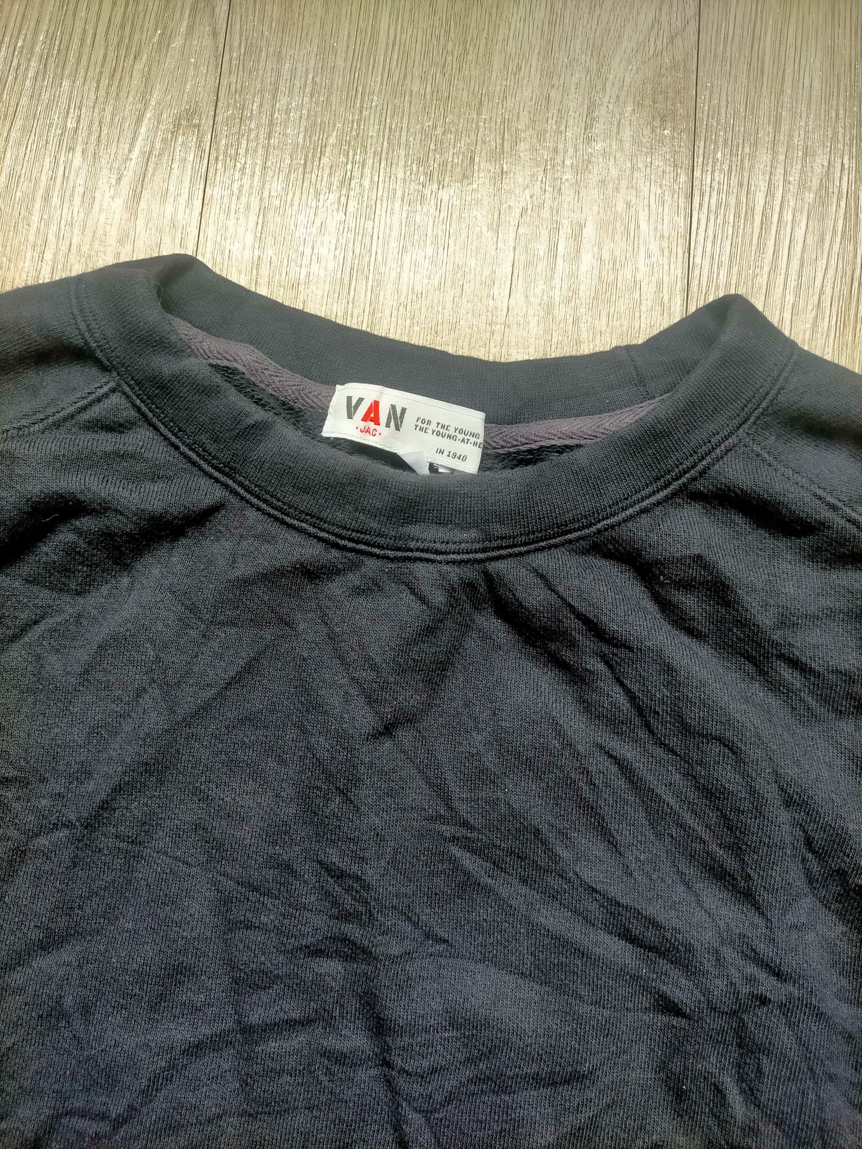 Japanese Brand Van Jac Embroidered Spell out Size US L / EU 52-54 / 3 - 11 Thumbnail