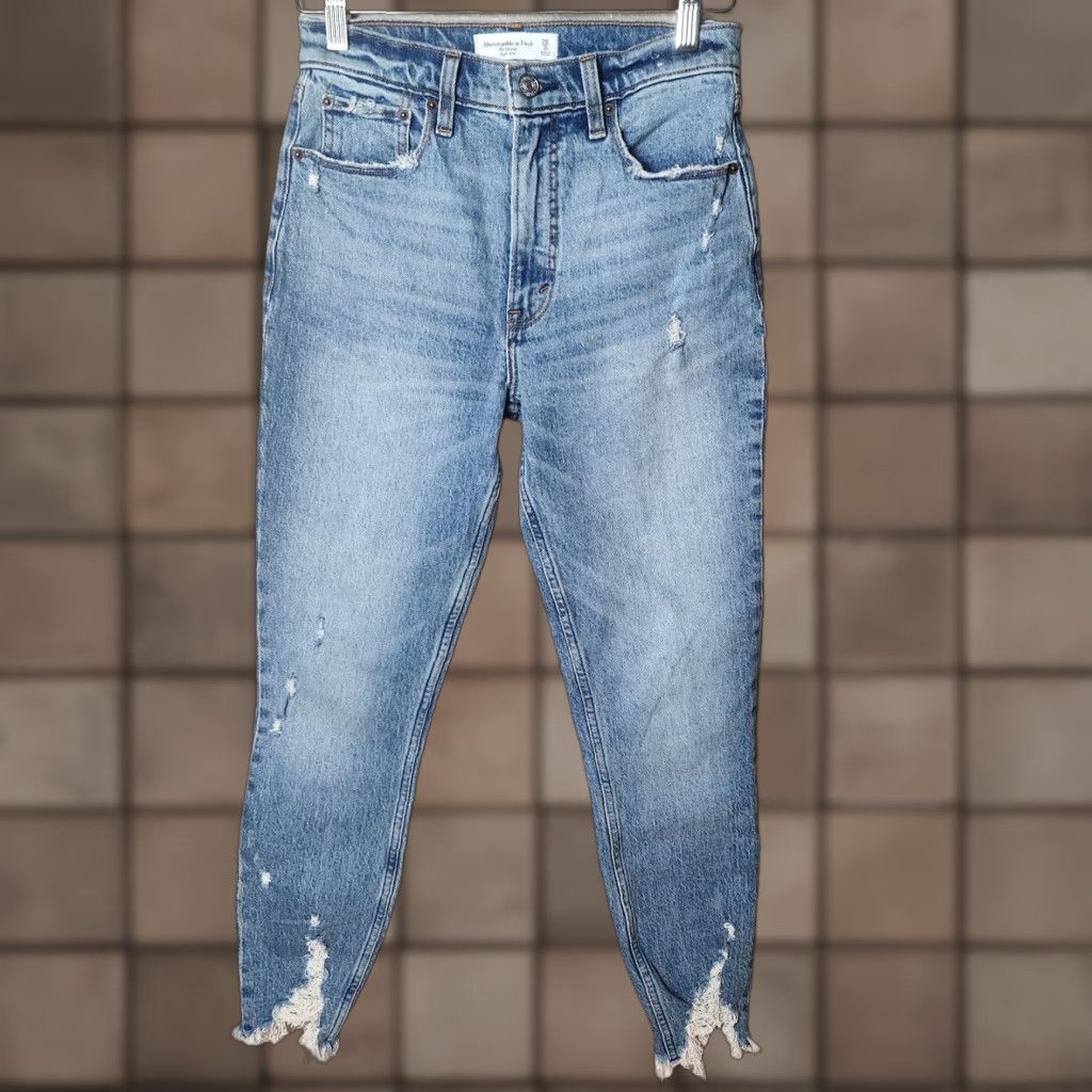 Abercrombie & Fitch Abercrombie & Fitch Jeans Skinny High Rise Chewed Hem Size 2 Regular Women Blue Denim 5-Pocket NWT Vintage: No Size 26" / US 2 / IT 38 - 1 Thumbnail