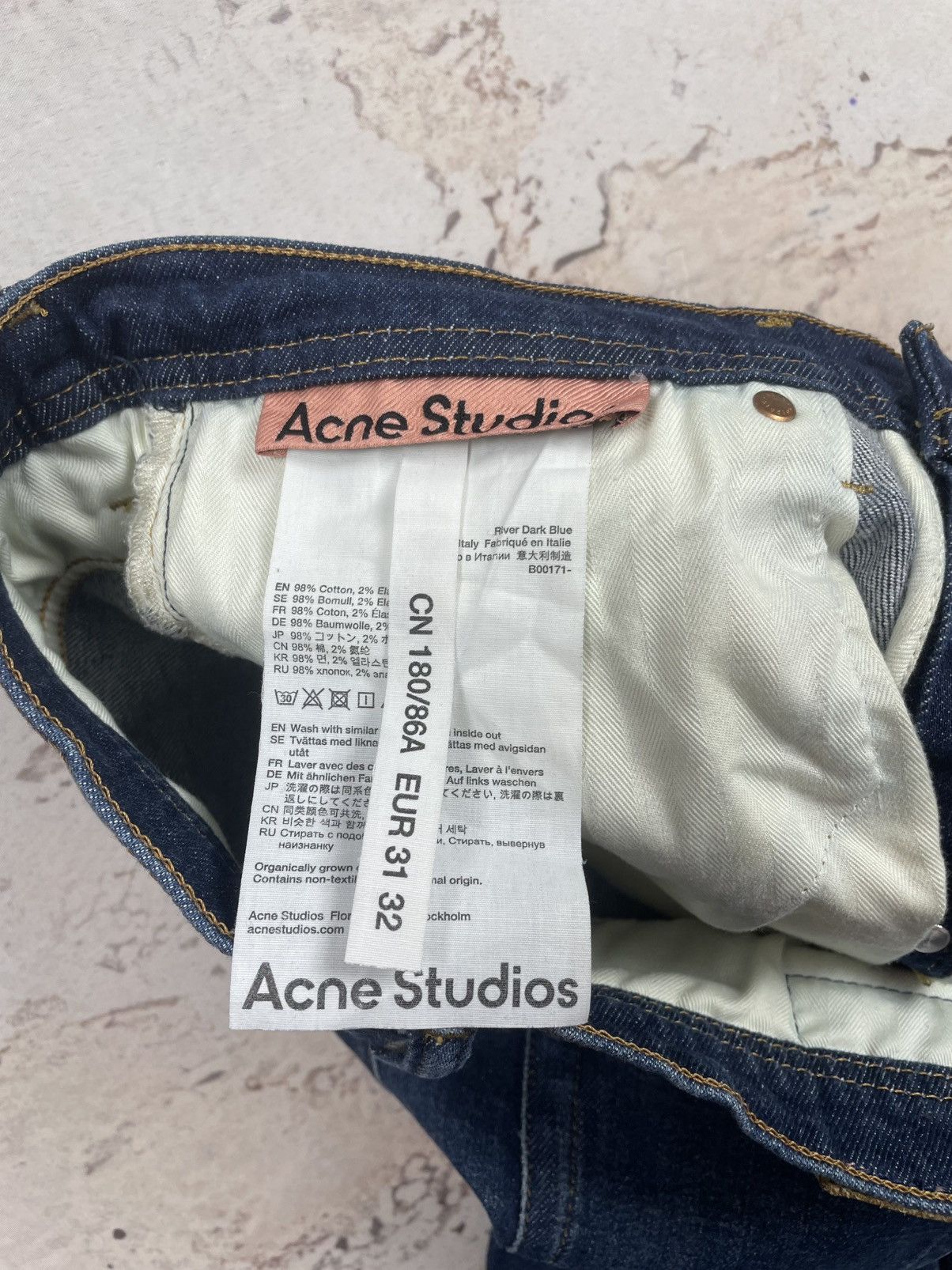 Acne Studios Acne Studios W31 L32 River Dark Blue Denim Jeans (Men’s) Size US 31 - 3 Thumbnail