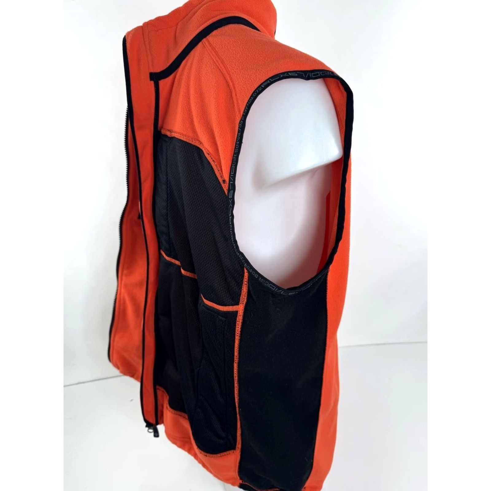 RLX Ralph Lauren VINTAGE RLX Ralph Lauren Embroidered Fleece Zip Vest Mens XL Orange Size US XL / EU 56 / 4 - 6 Thumbnail