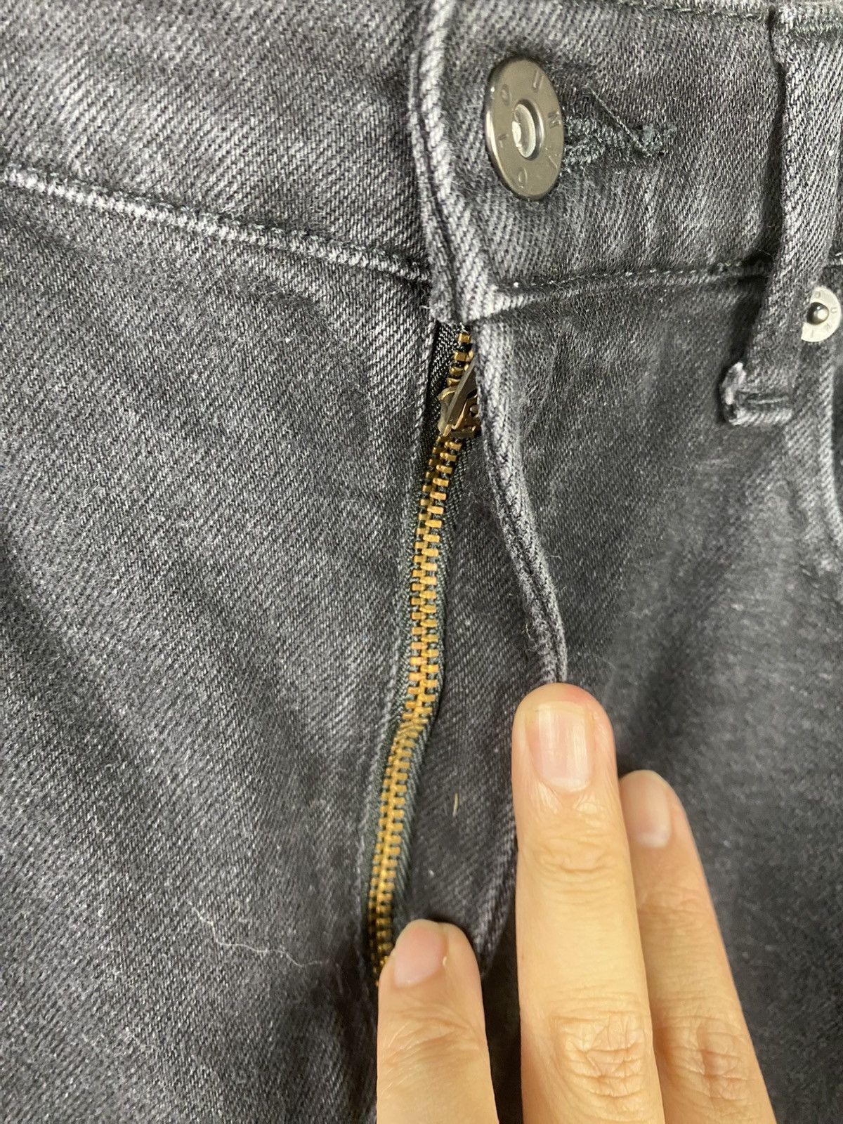 Uniqlo Uniqlo Jeans Regular Cut Size US 26 / EU 42 - 4 Thumbnail