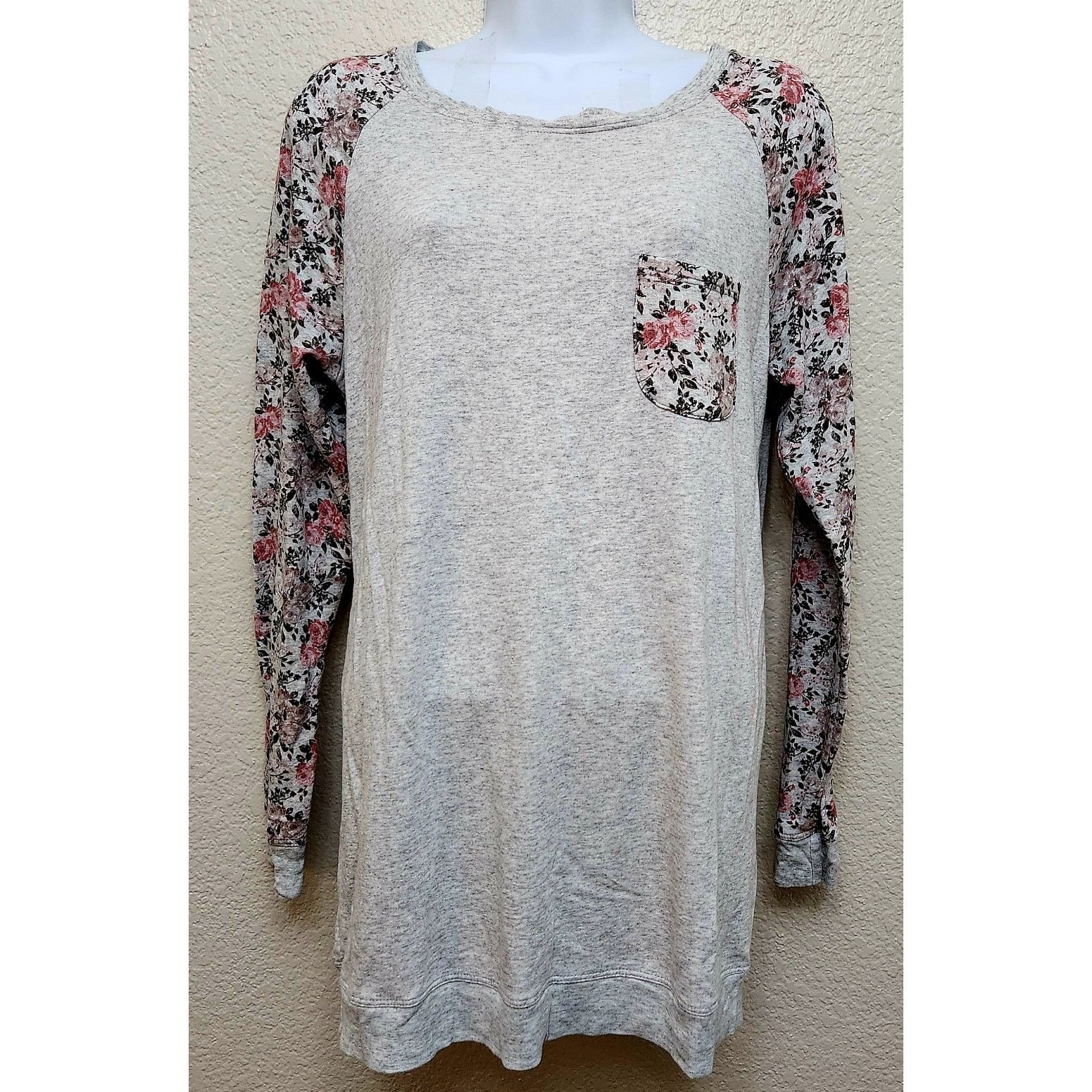 Other Ink Love And Peace Gray Pink Floral Raglan Long Sleeves M Size M / US 6-8 / IT 42-44 - 1 Thumbnail