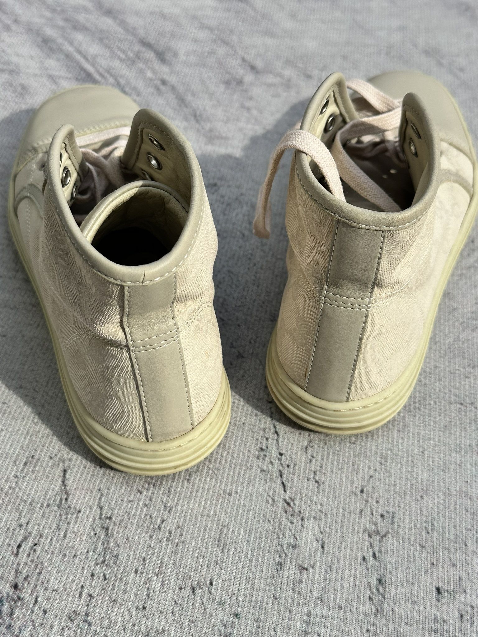 Gucci Gucci High Top Sneakers GG Monogram Canvas Ivory and Gray Size US 8 / IT 38 - 6 Thumbnail