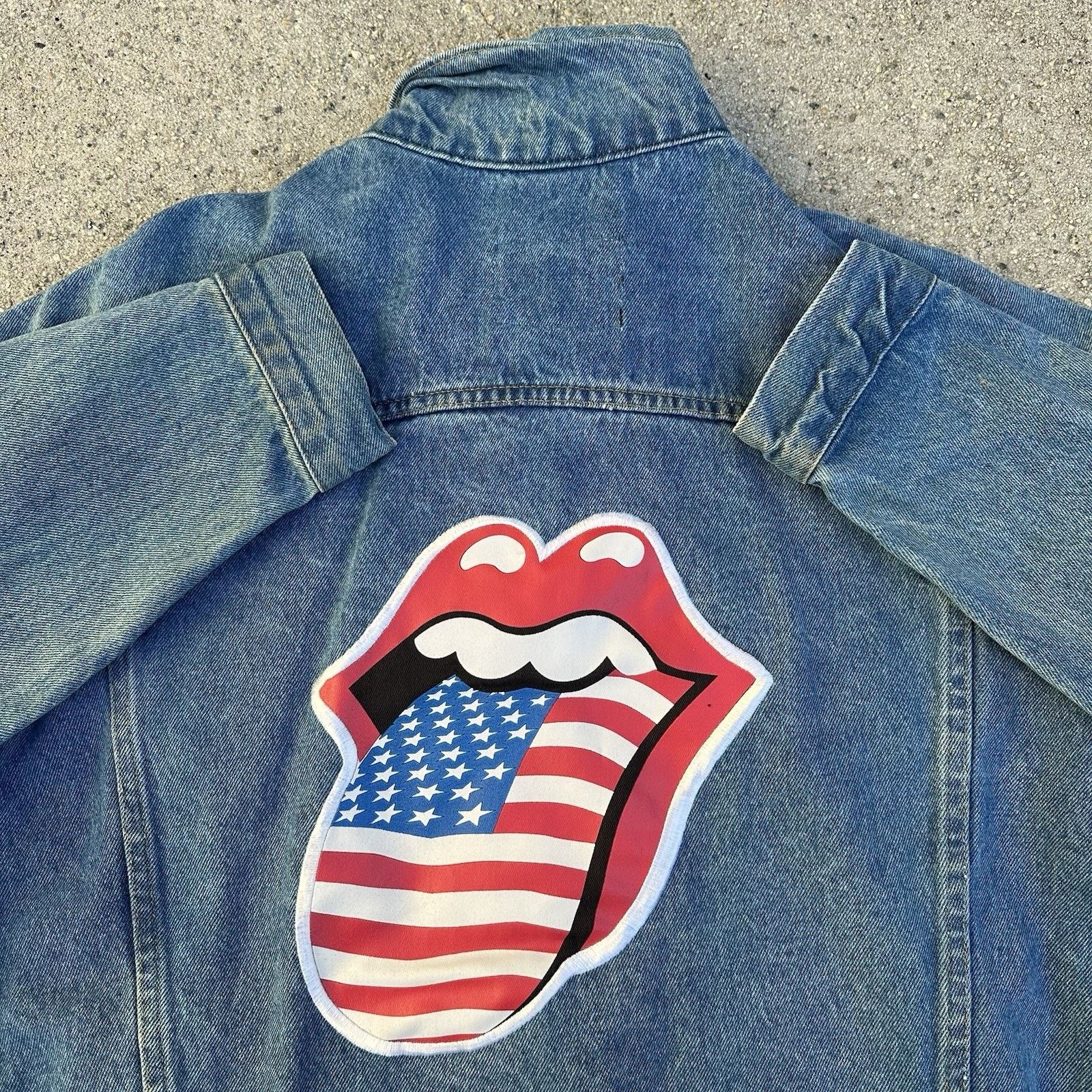 Band Tees × Vintage Vintage 1994 Rolling Stones Voodoo Lounge Tour Denim Jacket Size US M / EU 48-50 / 2 - 1 Thumbnail