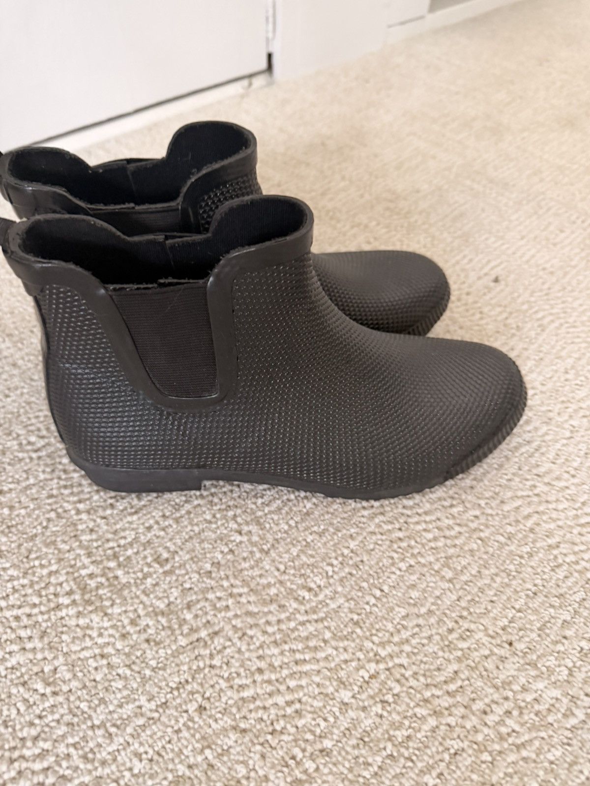 Cougar Cougar Black Chelsea-Style Rubber Ankle Boots Size US 9 / IT 39 - 3 Thumbnail