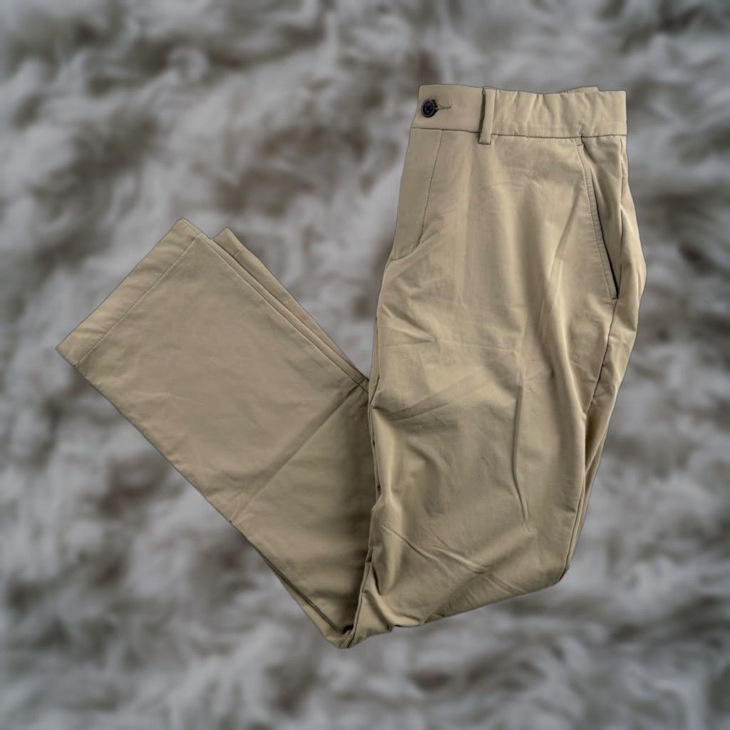 KJUS KJUS Men’s Ike Golf Pants Tan 33x32 Flat Front Stretch Polyester Beige Chino Casual Mens Pants Size US 33 - 1 Thumbnail