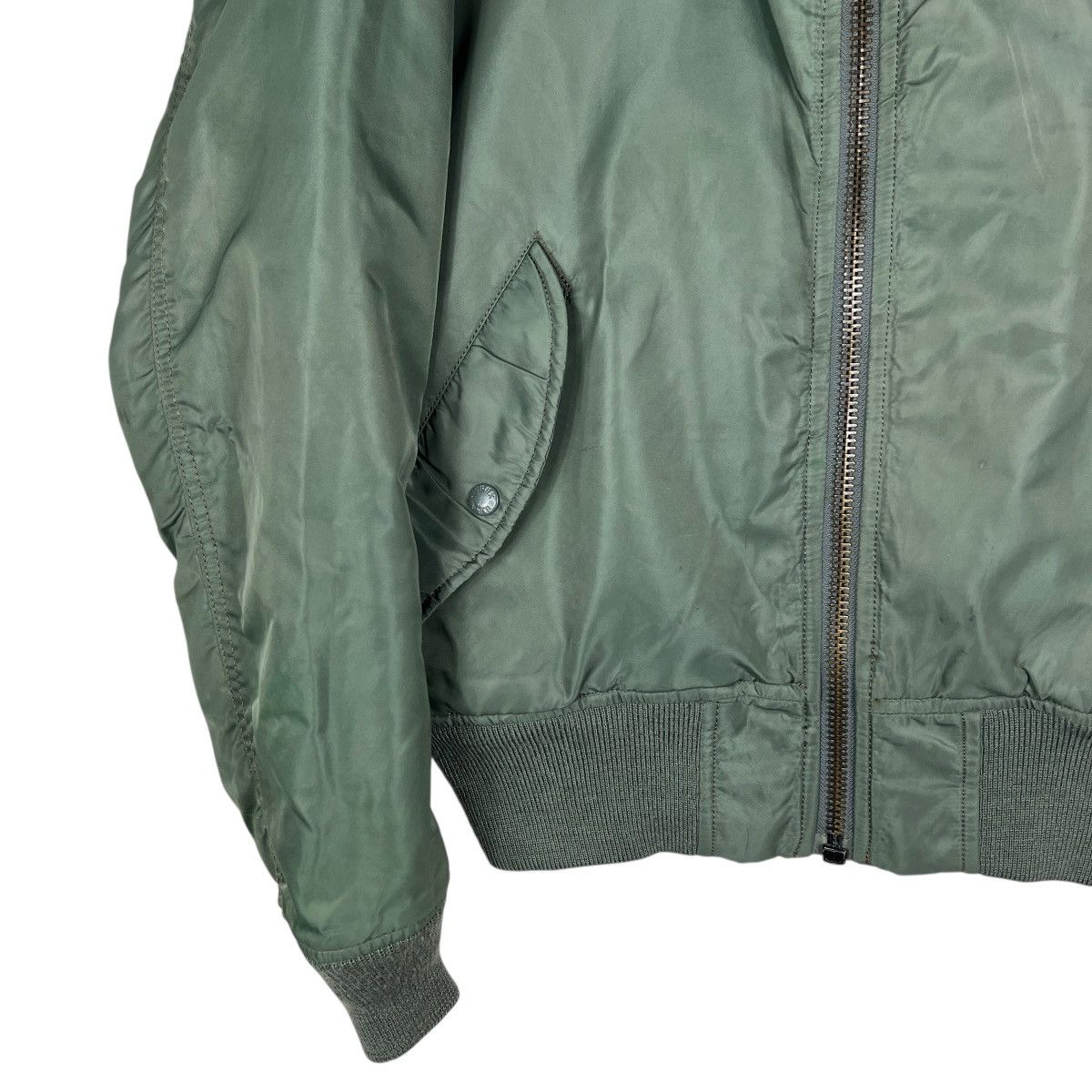 Alpha Industries 🔥 RARE RIOT ALPHA MA-1 US AIR FORCE SATIN BOMBER JACKET Size US M / EU 48-50 / 2 - 5 Thumbnail