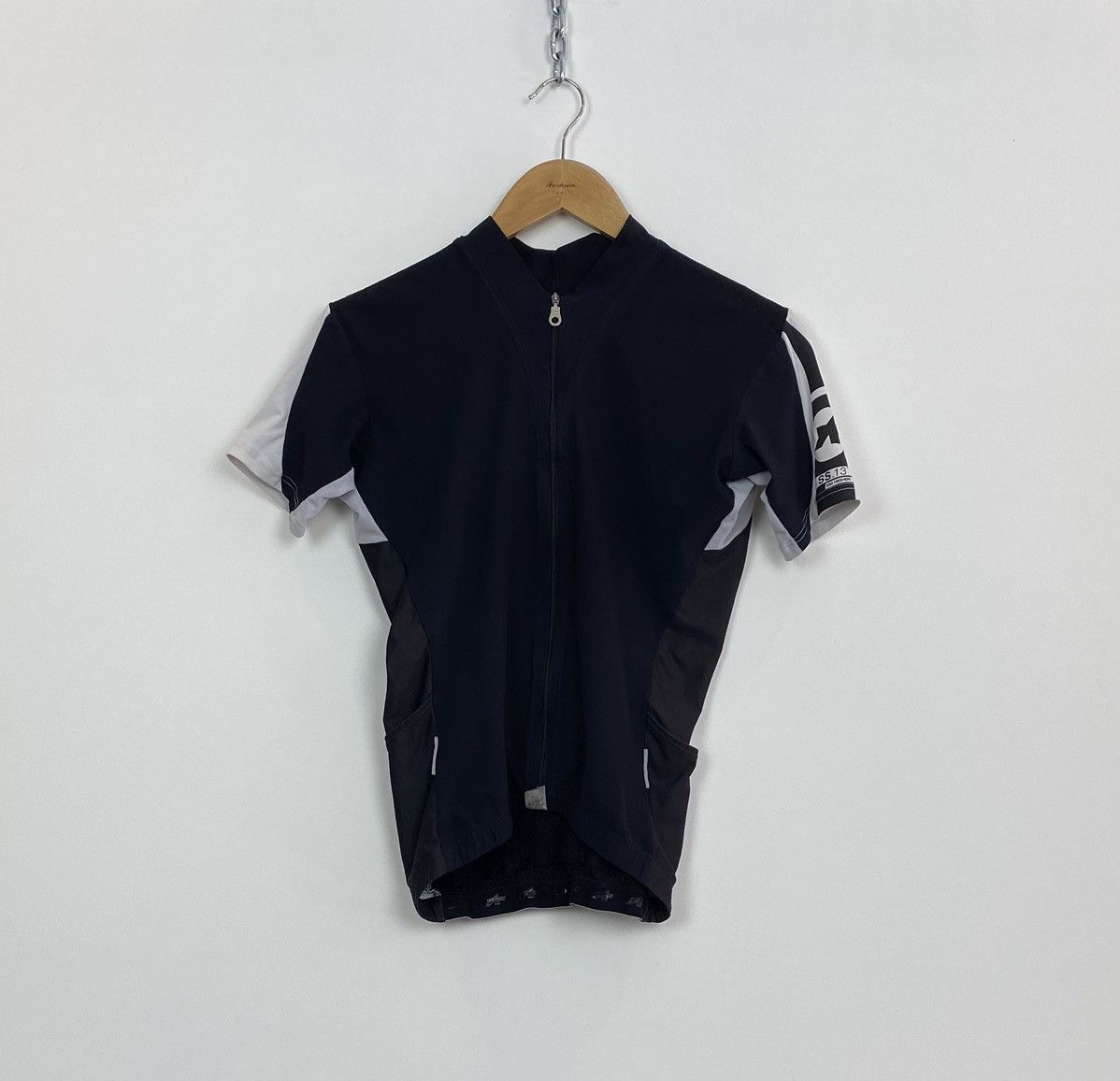 Asos Assos SS.13 Cycling Short Sleeve Jersey Shirt Women’s Size M Size M / US 6-8 / IT 42-44 - 1 Thumbnail