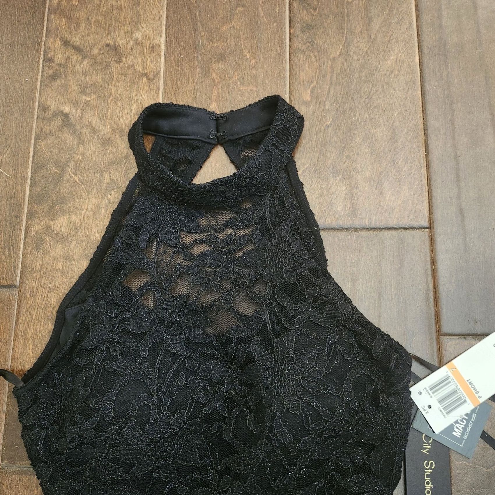 Vintage City Studio Women's Black Sequin Lace Crop Top Halter Sleeveless Back Zip Size 7 Size M / US 6-8 / IT 42-44 - 3 Thumbnail