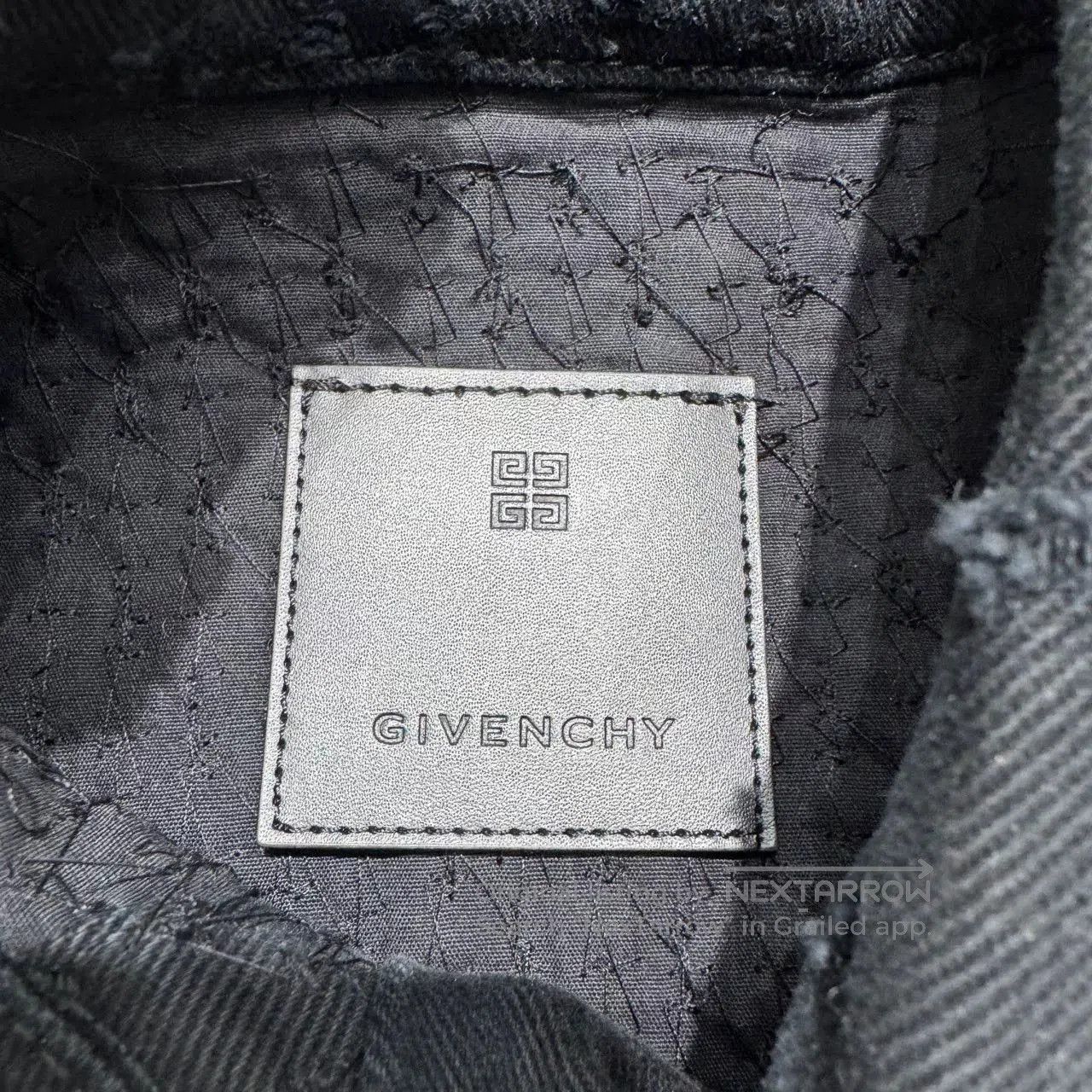 Givenchy givenchy artistic denim jacket in size small. Size US S / EU 44-46 / 1 - 4 Thumbnail