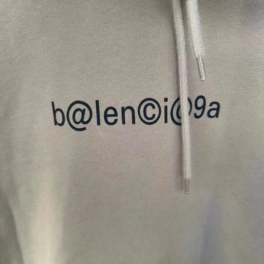 Balenciaga Balenciaga Khaki Oversized Hoodie. Size US XS / EU 42 / 0 - 3 Thumbnail