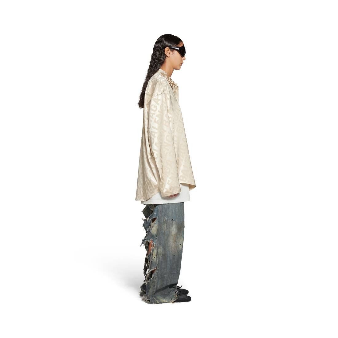 Balenciaga o1tr1nto0825 Large Allover Logo Minimal Shirt Large Beige Size M / US 6-8 / IT 42-44 - 3 Thumbnail