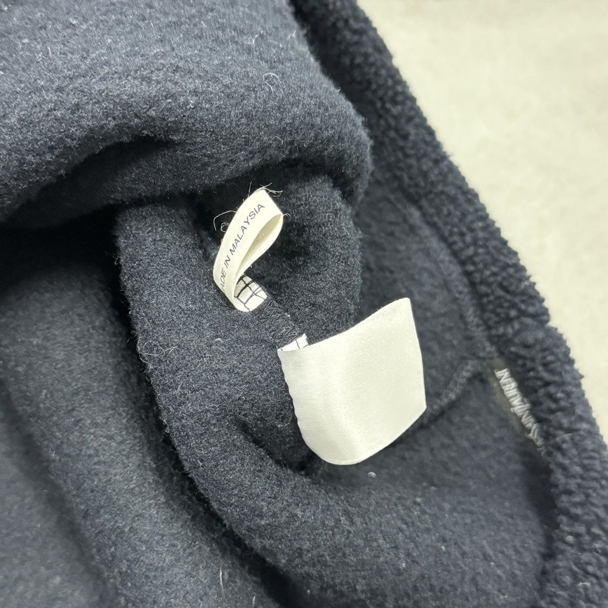 Yves Saint Laurent Rare Yves Saint Laurent YSL 1/3 Zip Fleece Jacket Navy Blue Size US XL / EU 56 / 4 - 13 Thumbnail