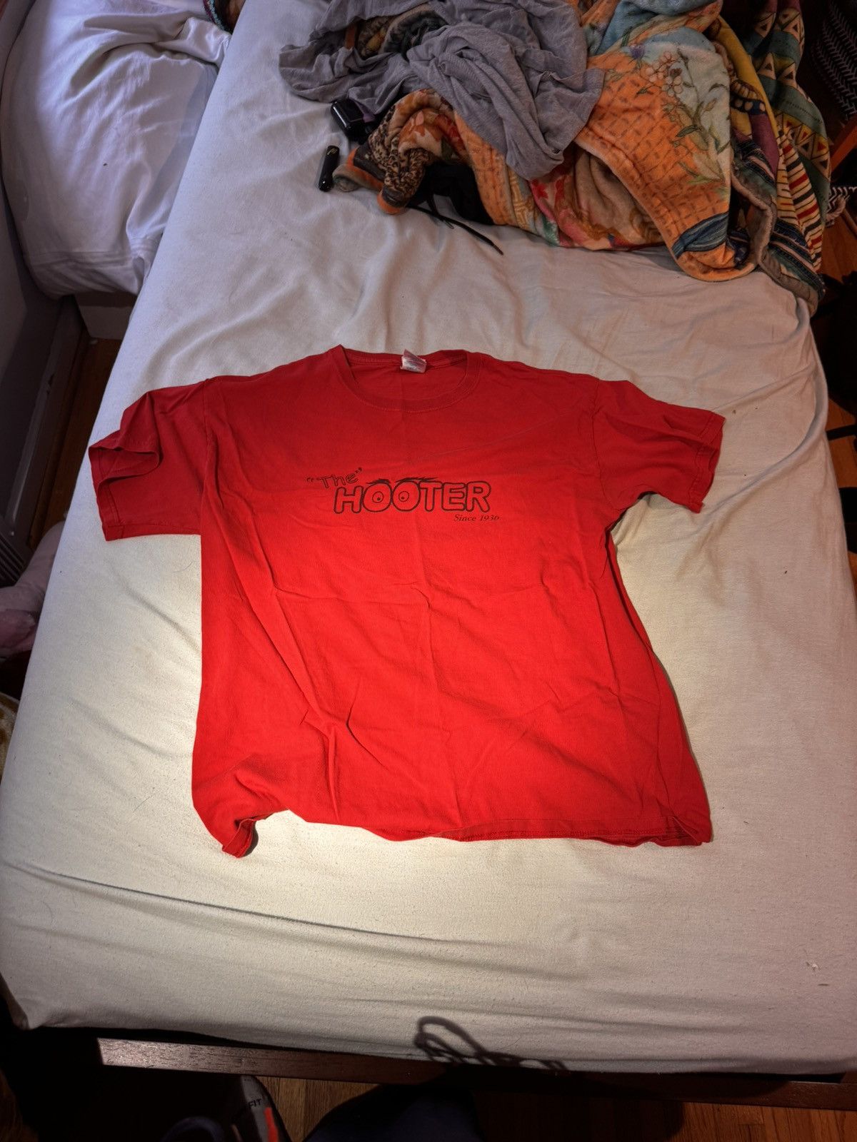 Vintage Hooter vintage tee Size US M / EU 48-50 / 2 - 1 Thumbnail